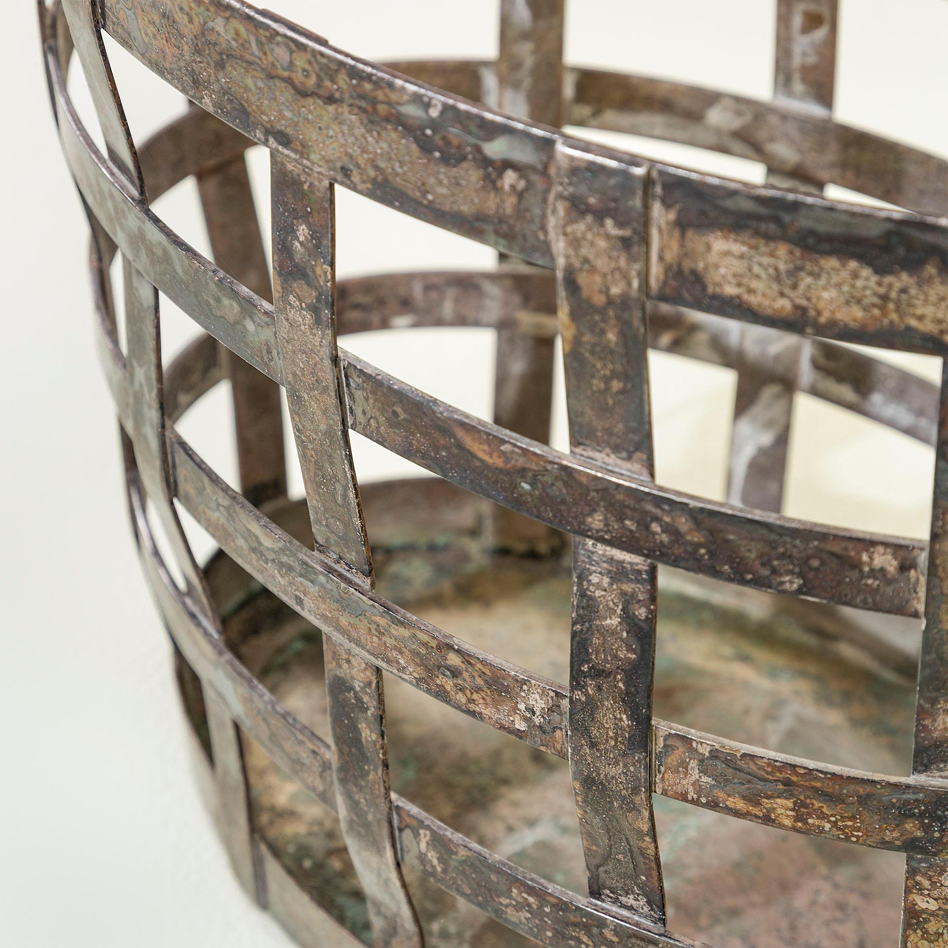 Metà XX secolo XX secolo, Gio Ponti per Krupp Cestino decorativo in metallo 1930 in vendita