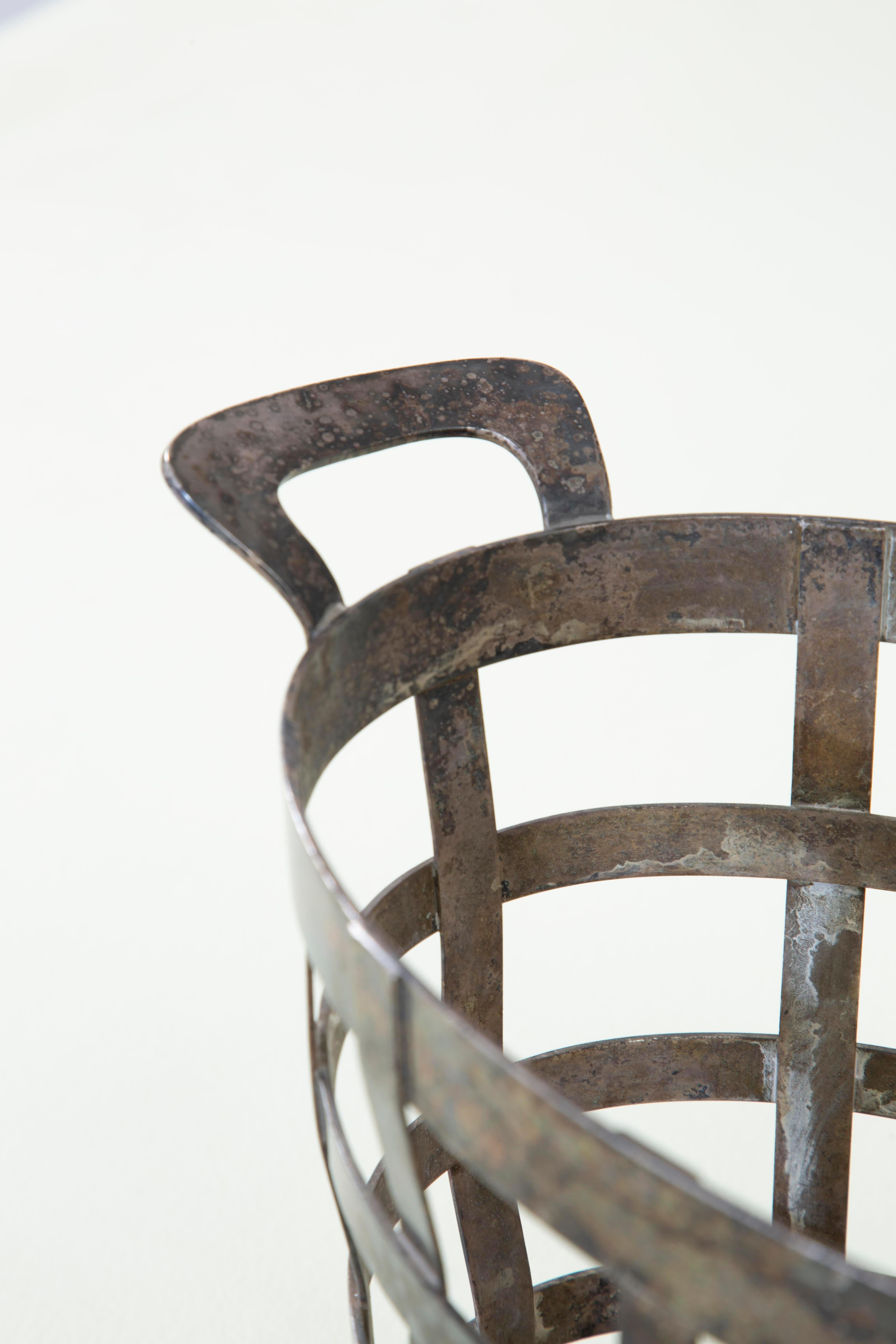 XX secolo, Gio Ponti per Krupp Cestino decorativo in metallo 1930 in vendita 1