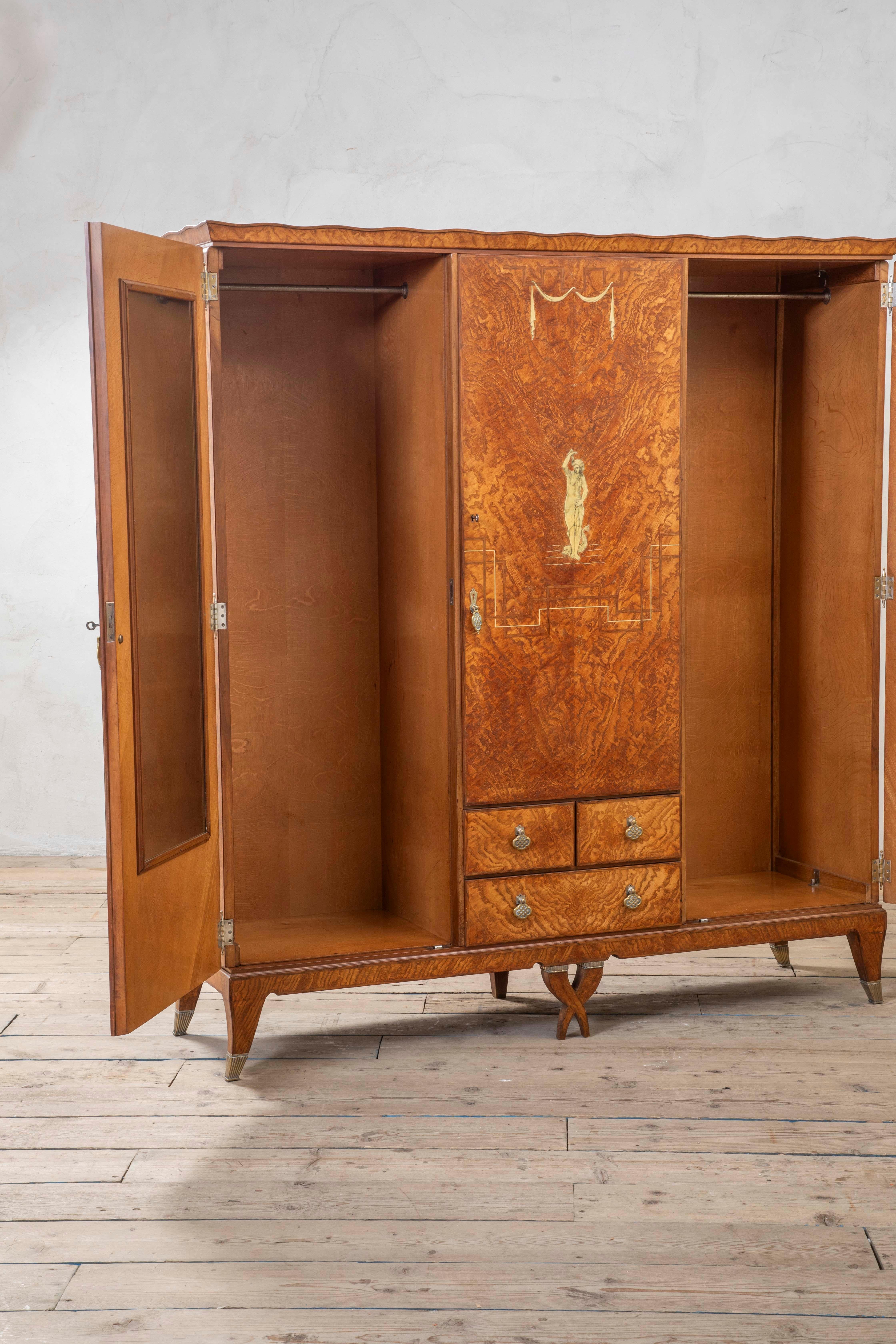 20. Jahrhundert, Gio Ponti für Lietti Holzschrank im Angebot 4