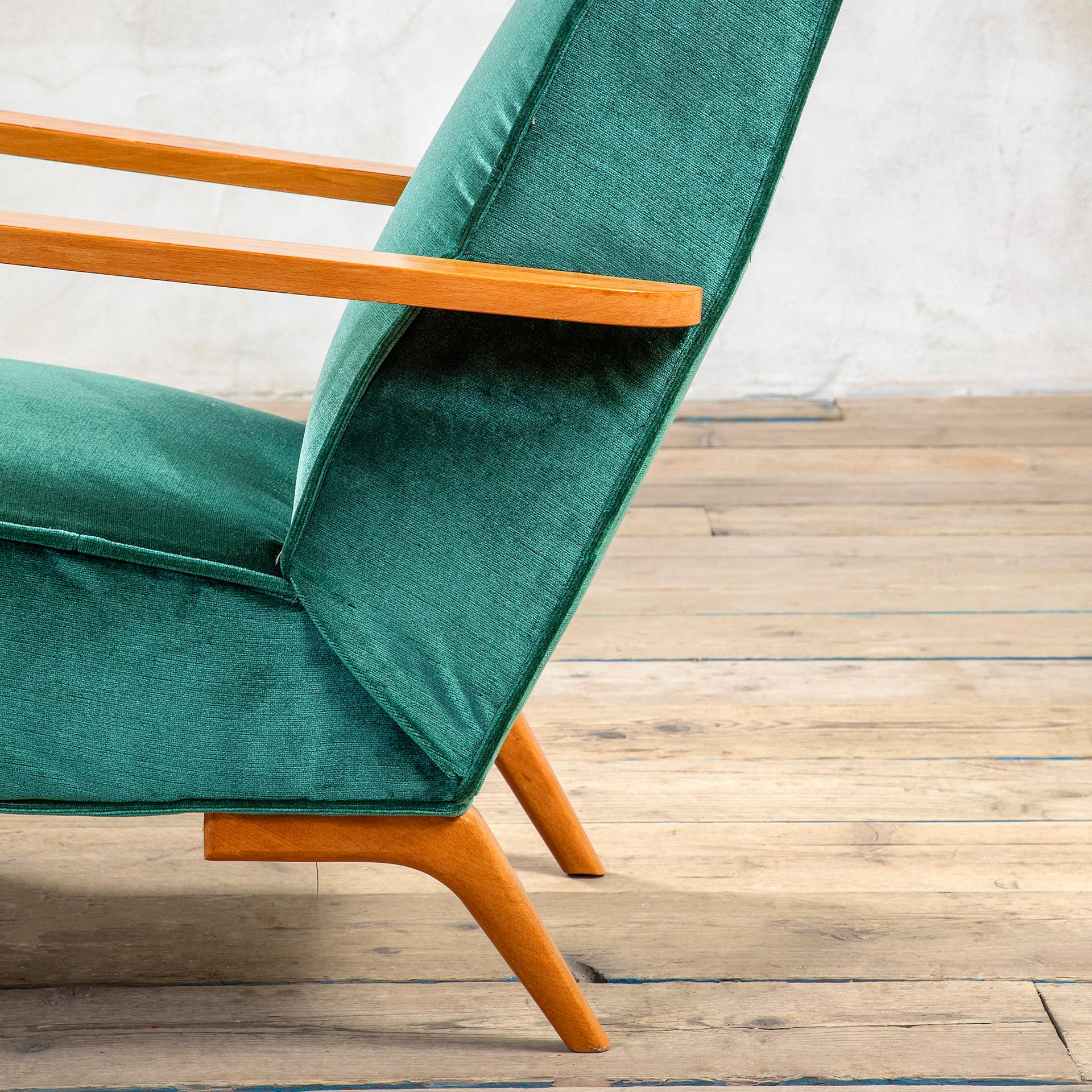20th Century, Gio Ponti Pair of Green Armchairs (Italian) im Angebot