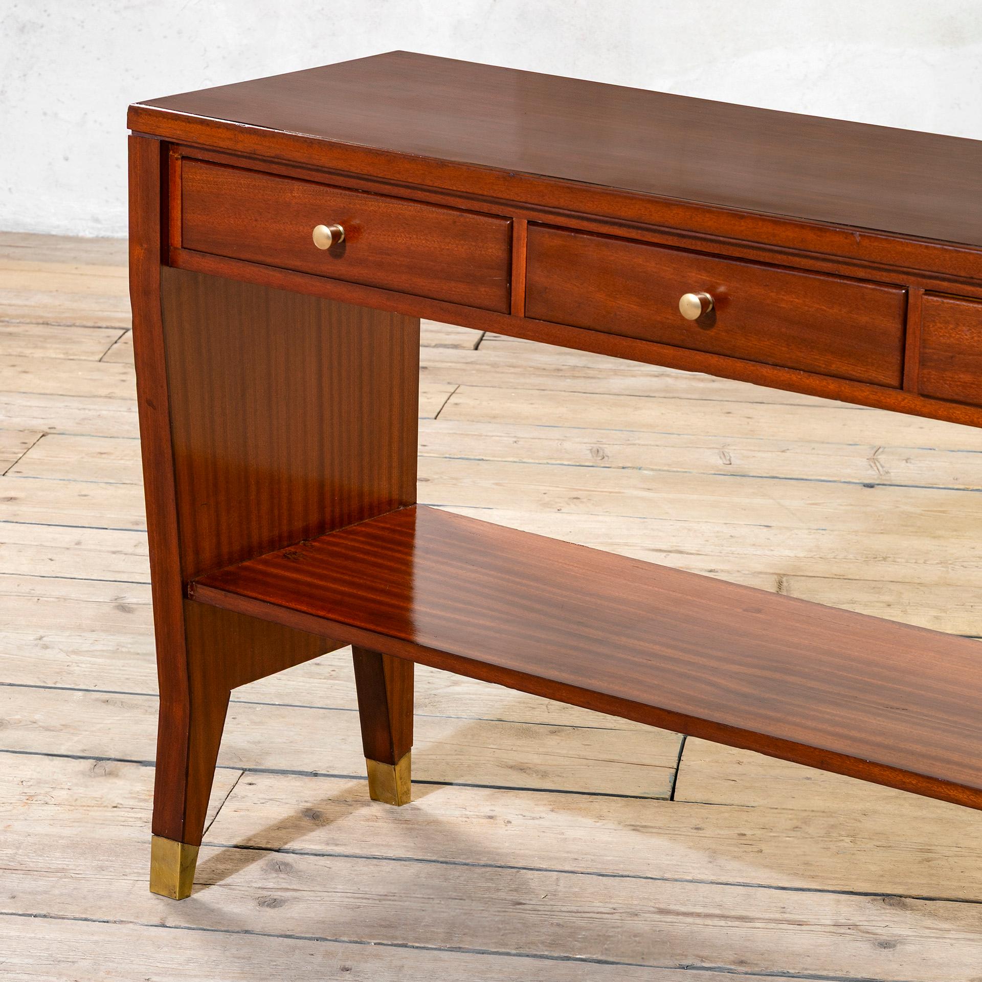 siglo XX, Gio Ponti Consola de madera con cajones Moderno de mediados de siglo en venta