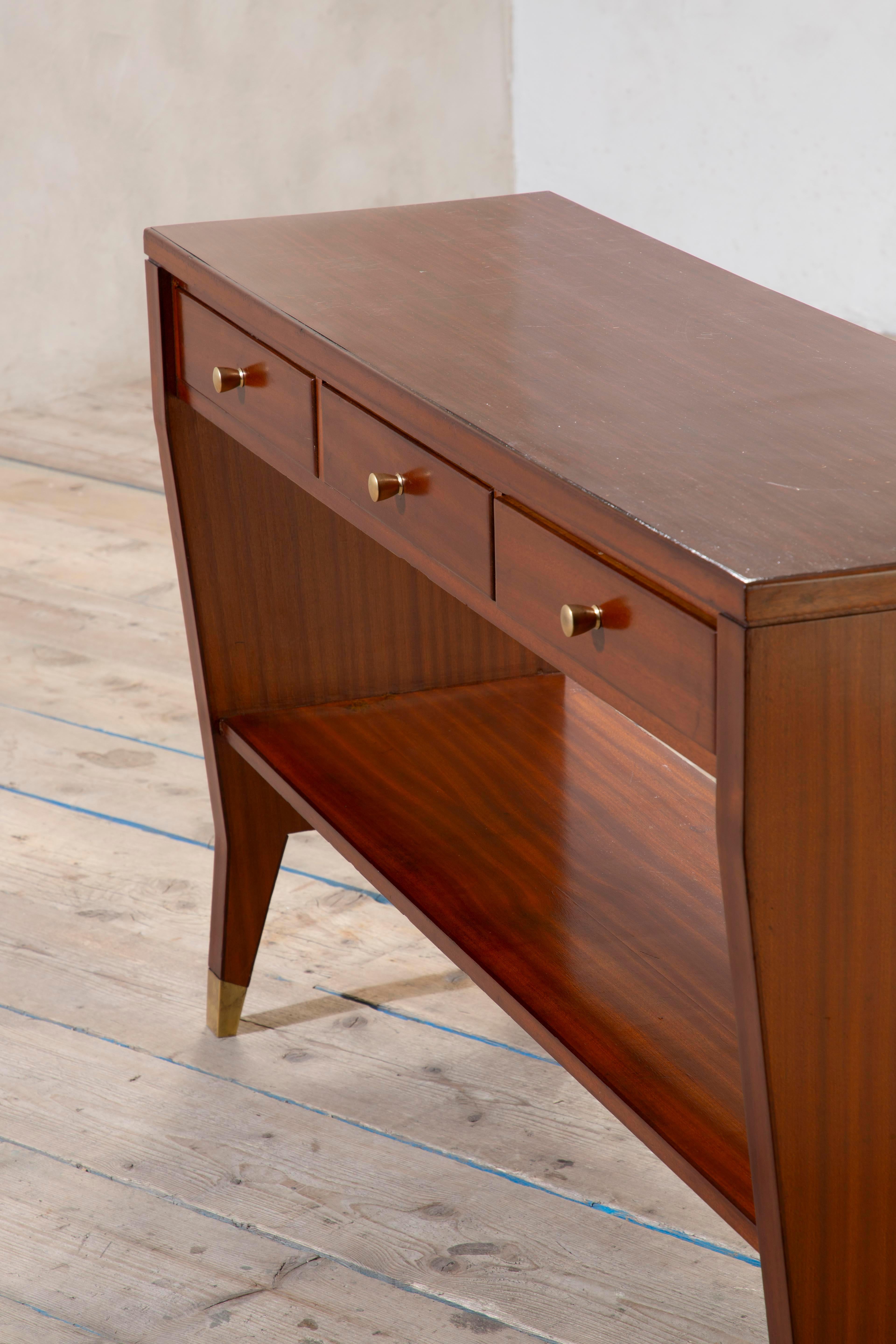 20e siècle, Gio Ponti Console en bois avec tiroirs en vente 2