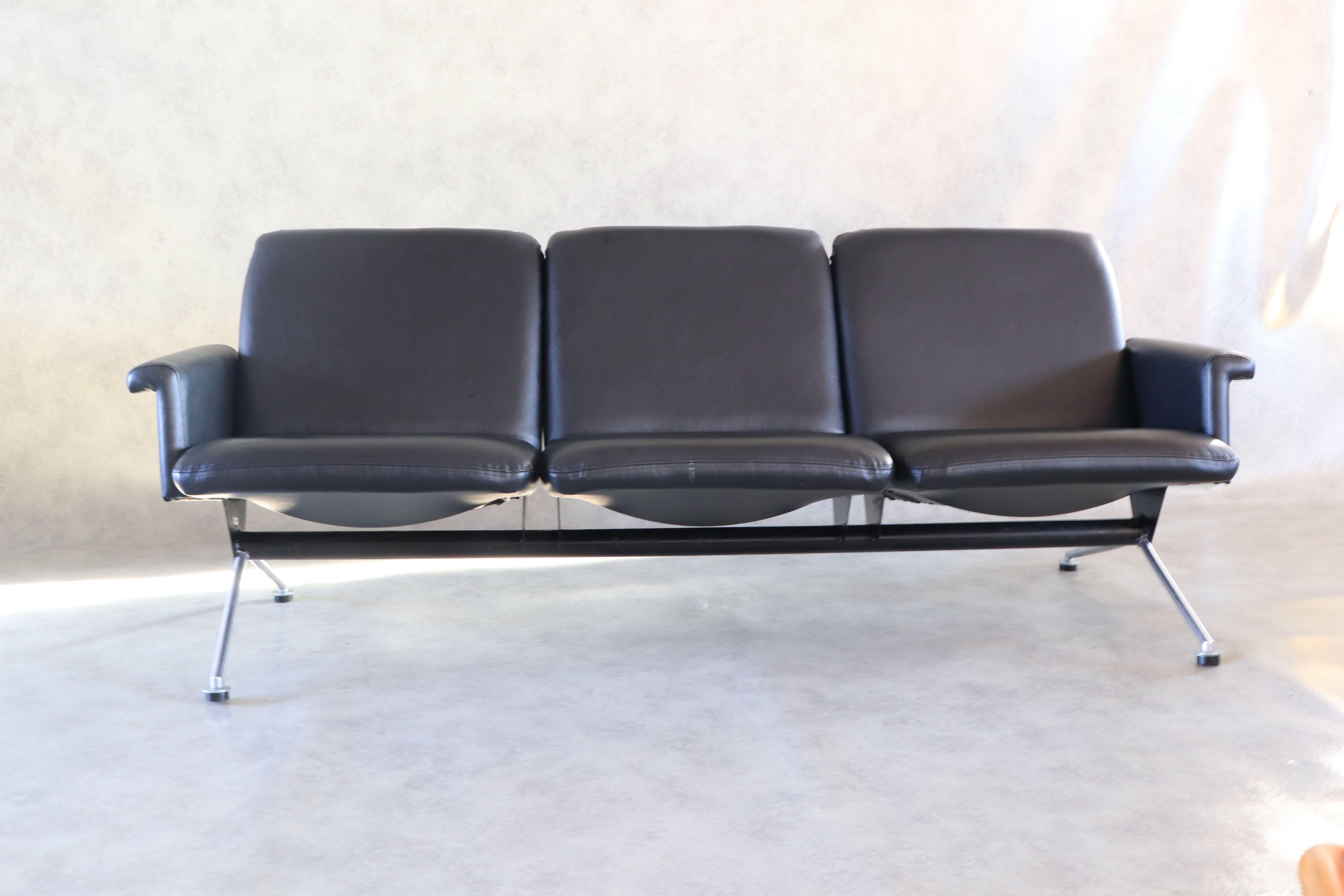 Industrial 20th Century Gispen Black Sofa 1715 by Andre Cordemeyer, 1961