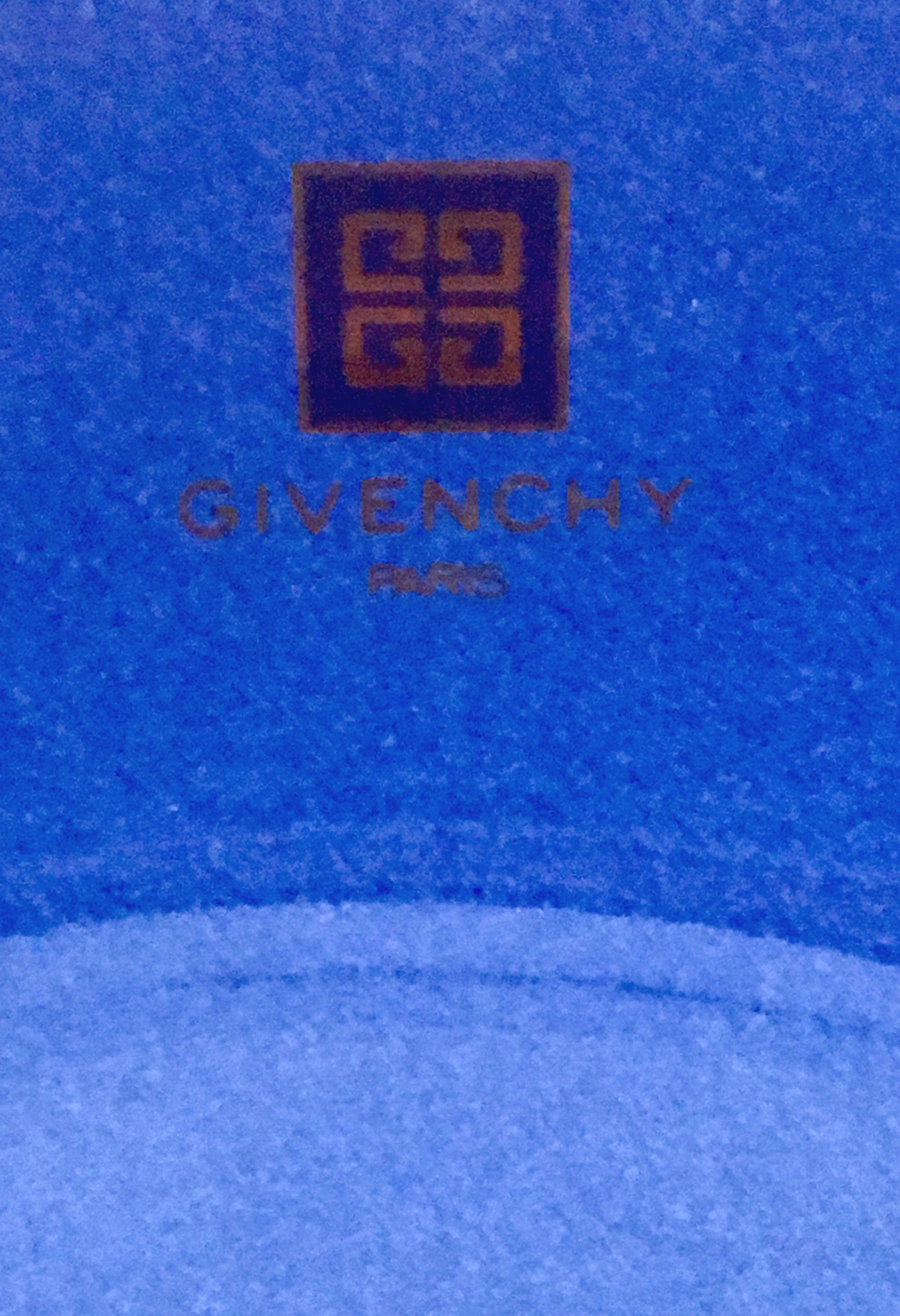 20th Century Givenchy Paris Porcelain Cobalt Enamel & 22k Gold Bowl For Sale 1