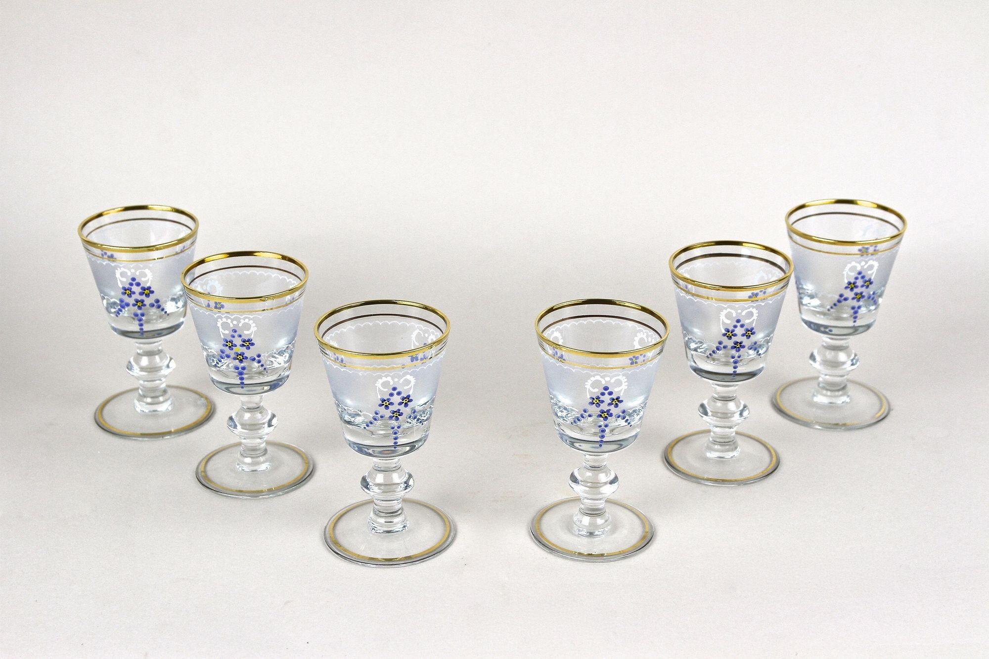 Juego de jarras de cristal del siglo XX con pinturas esmaltadas, Austria ca. 1980 Esmalte en venta