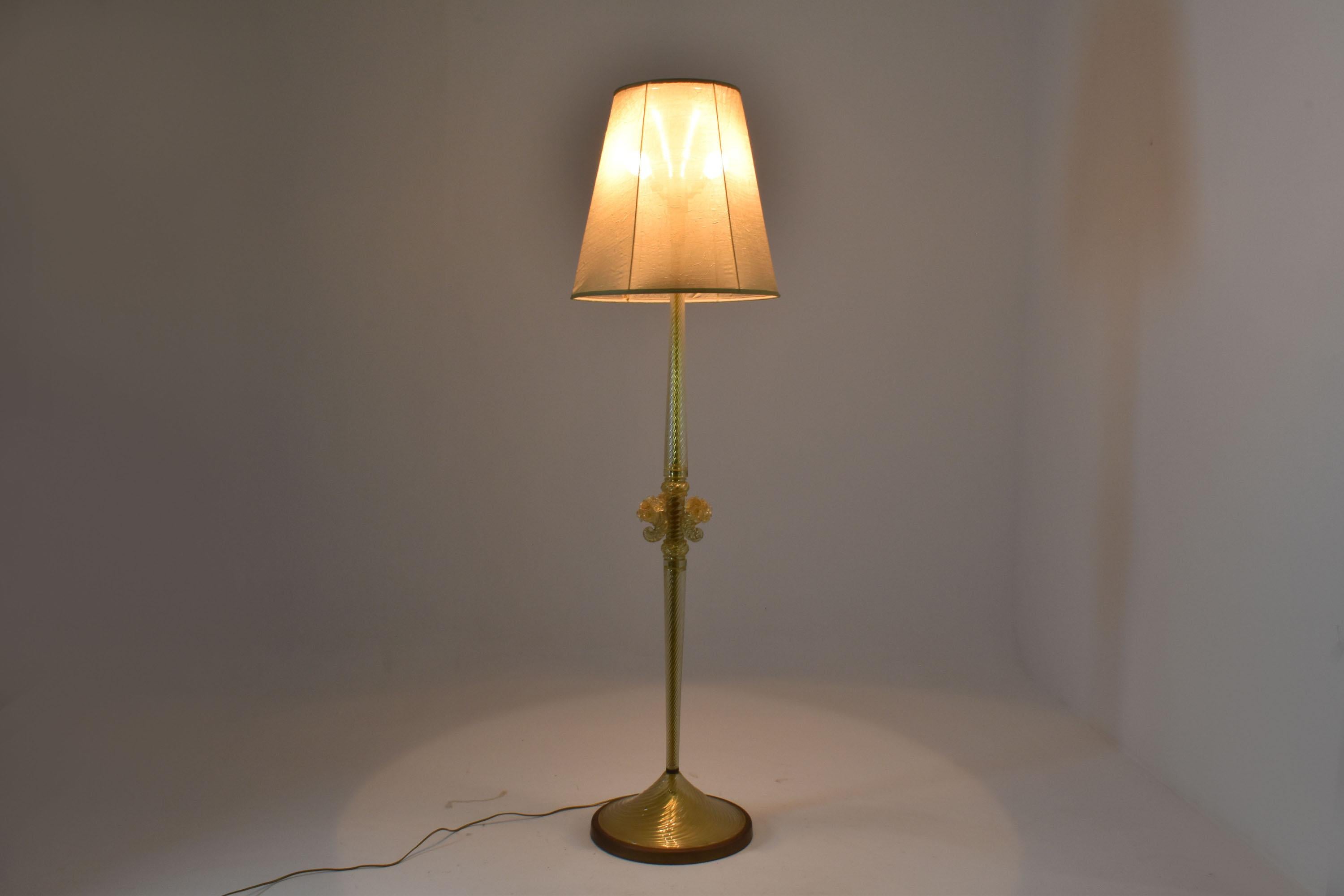 20th Century Italian Gold Murano Floor Lamp by Barovier Ercole, 1950s For Sale