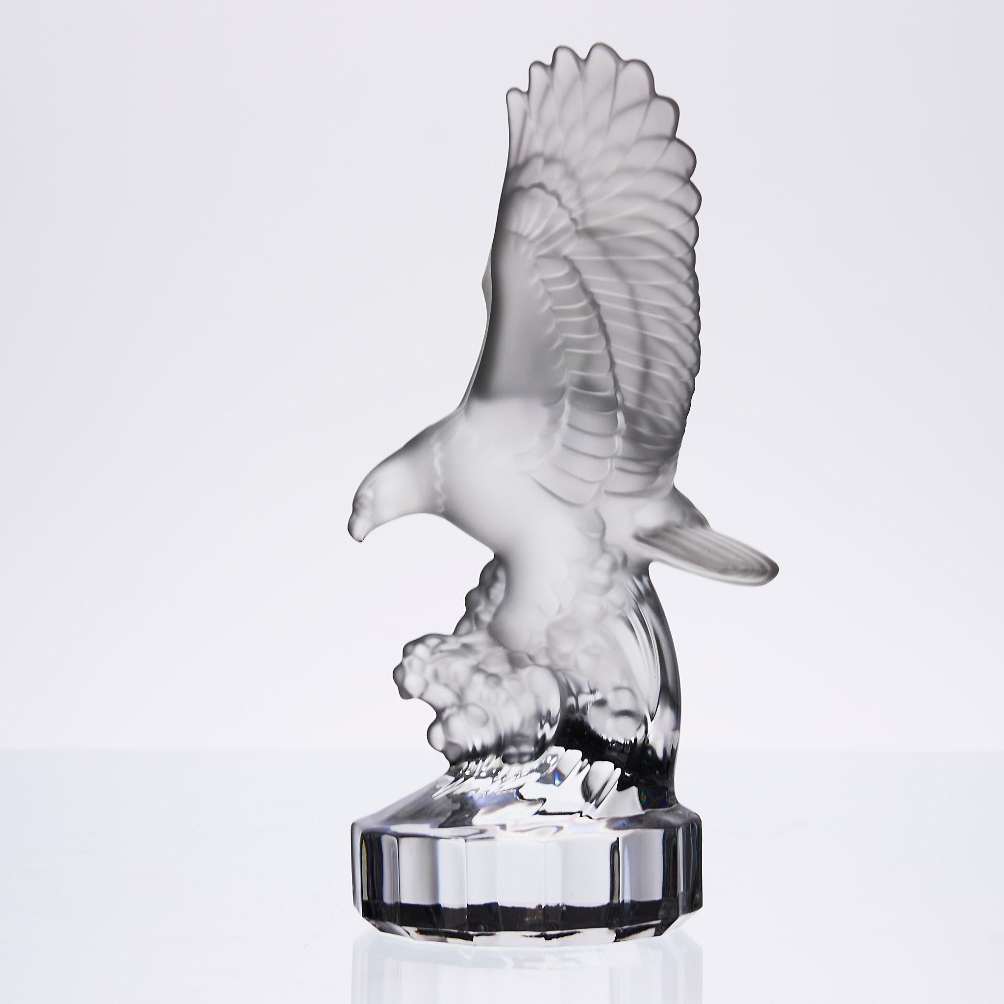 Glasskulptur mit dem Titel „Eagle“ von Goebel Glass aus dem 20. Jahrhundert im Angebot 2
