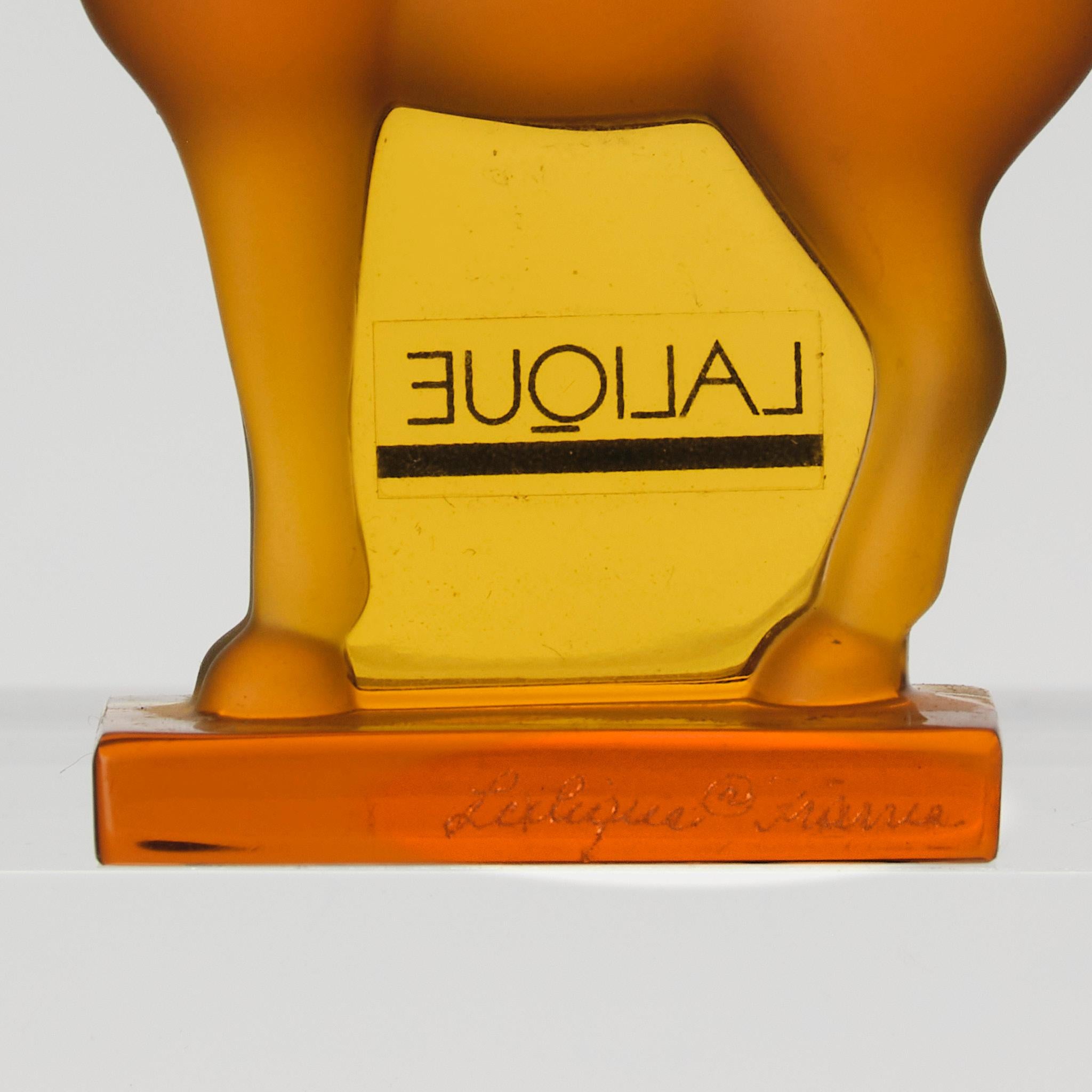 Sculpture en verre du 20e siècle intitulée « Chevalang Horse » de Marc Lalique en vente 2