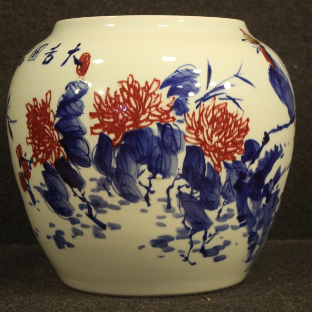 20th Century Glazed and Painted Ceramic Chinese Vase, 2000 In Good Condition For Sale In Vicoforte, Piedmont