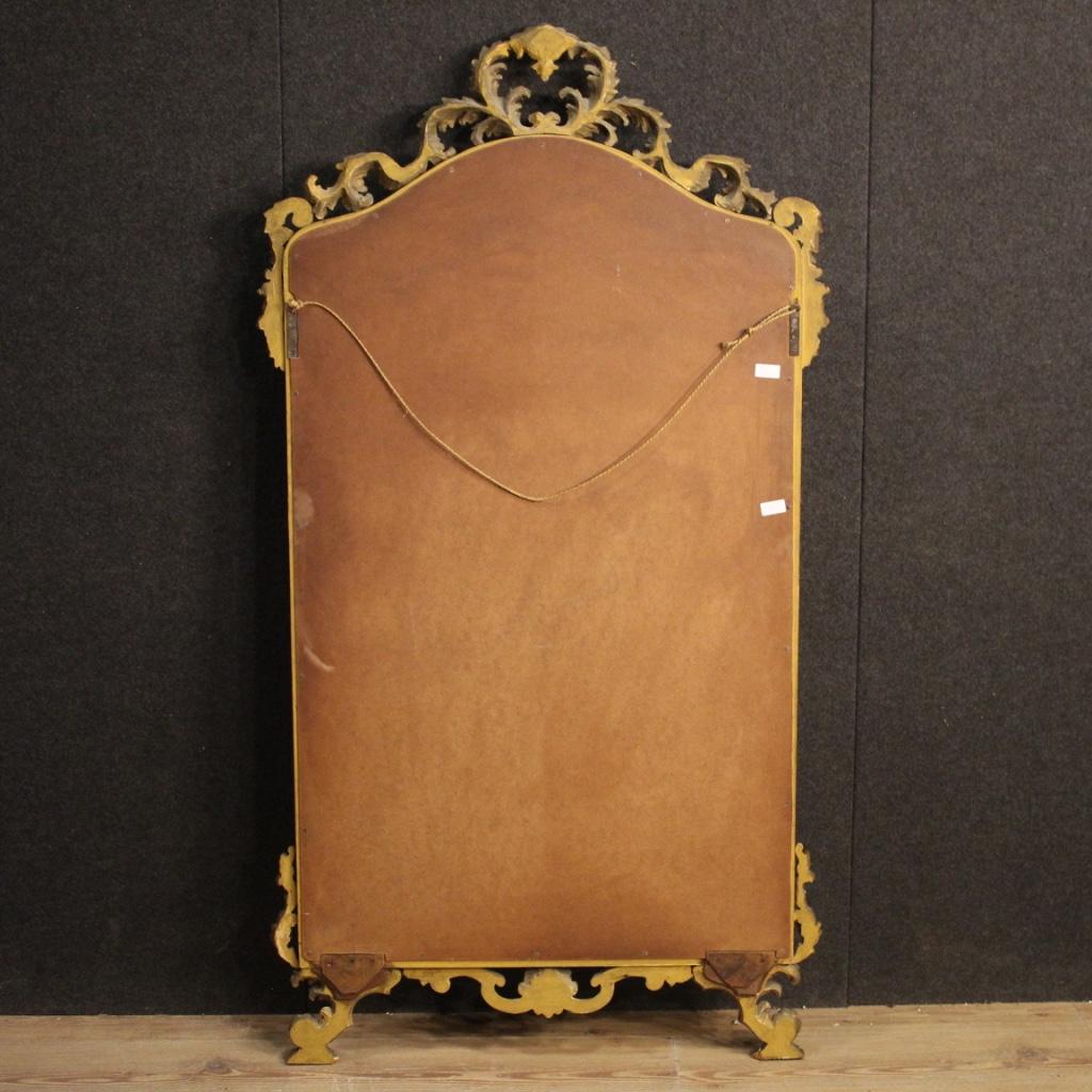 20th Century Gold and Carved Wood Italian Mirror, 1960 8