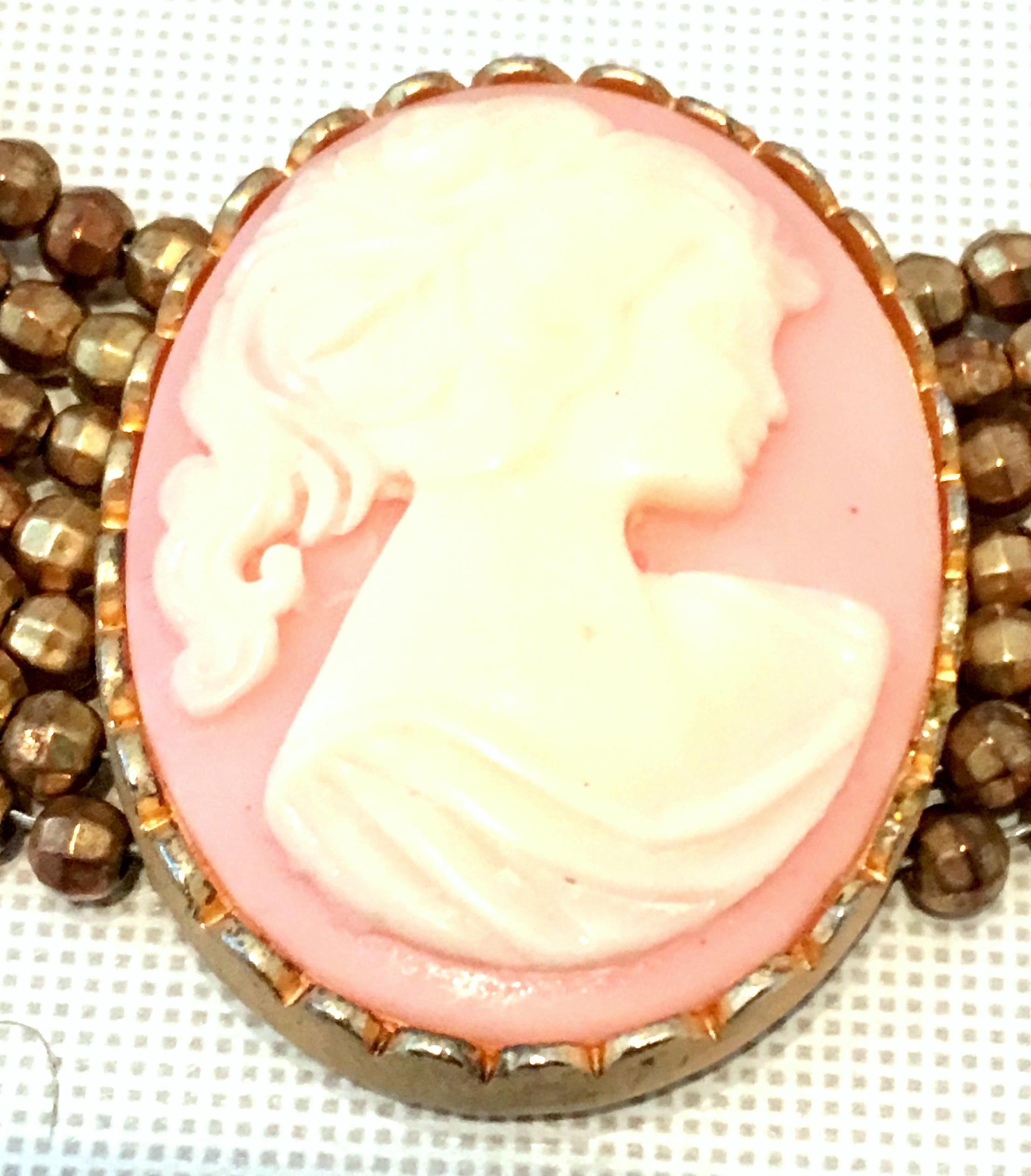 20th Century Gold Bead & Carved Lucite Cameo Choker Style Necklace For Sale 1