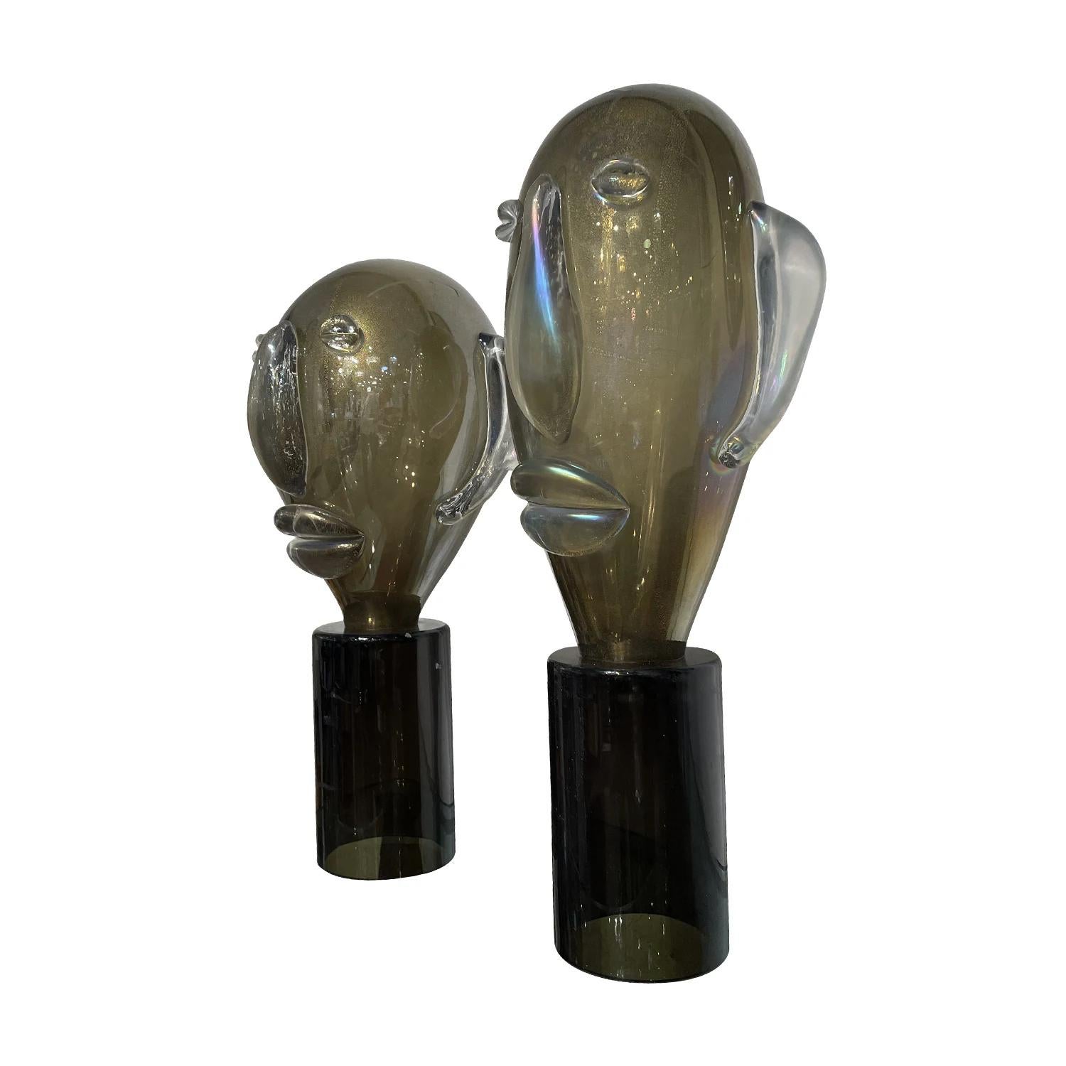 Mid-Century Modern 20th Century Gold-Black Italian Pair of Smoked Murano Glass Sculpture Heads For Sale