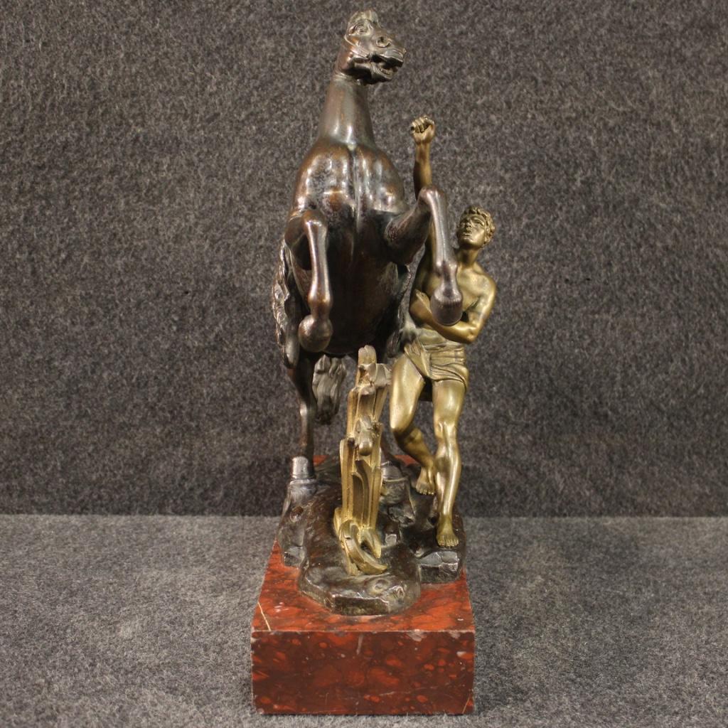 Sculpture française du 20ème siècle en bronze doré, 1950 4