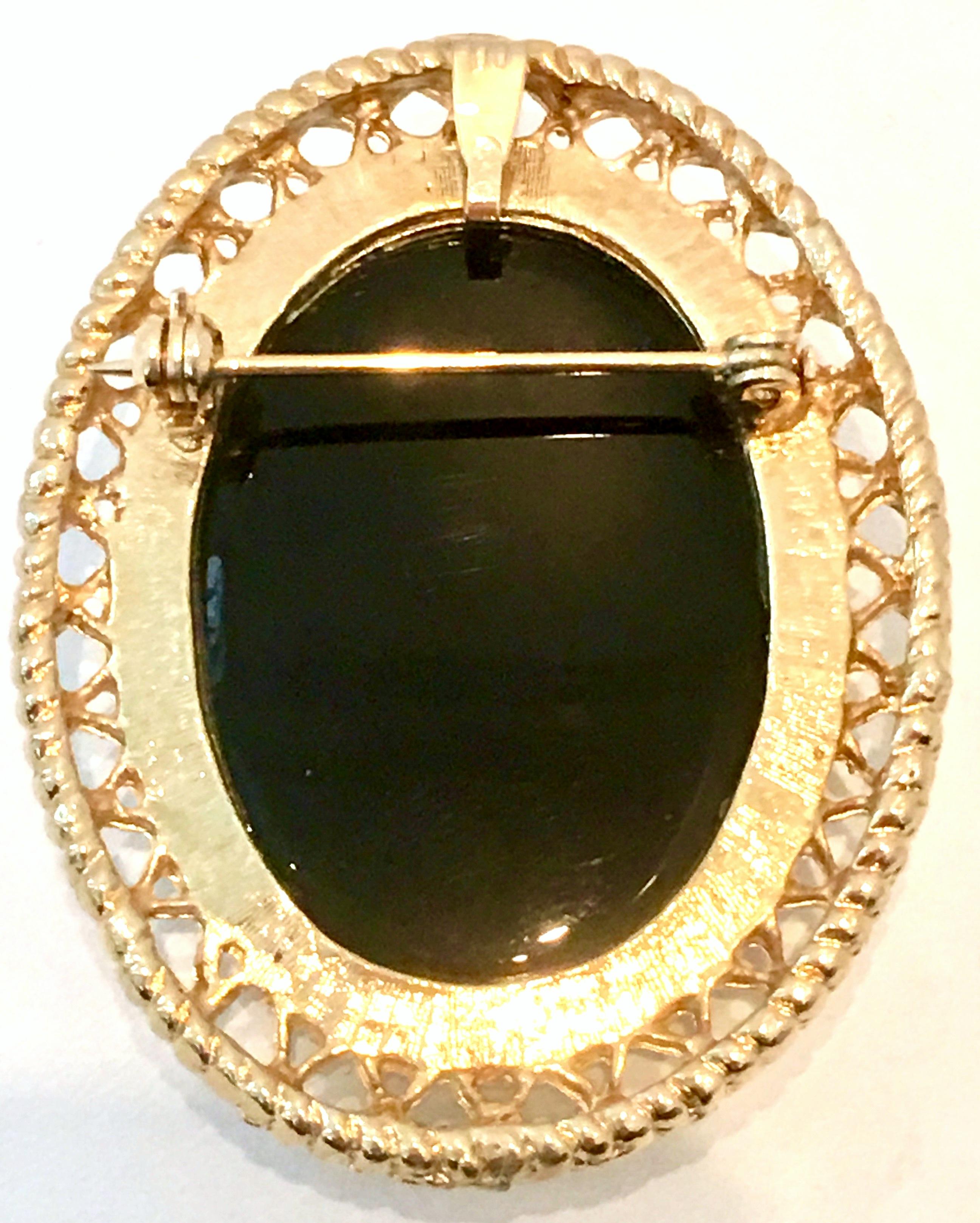 20th Century Gold Cut Glass Cameo Brooch & Necklace Pendant For Sale 1