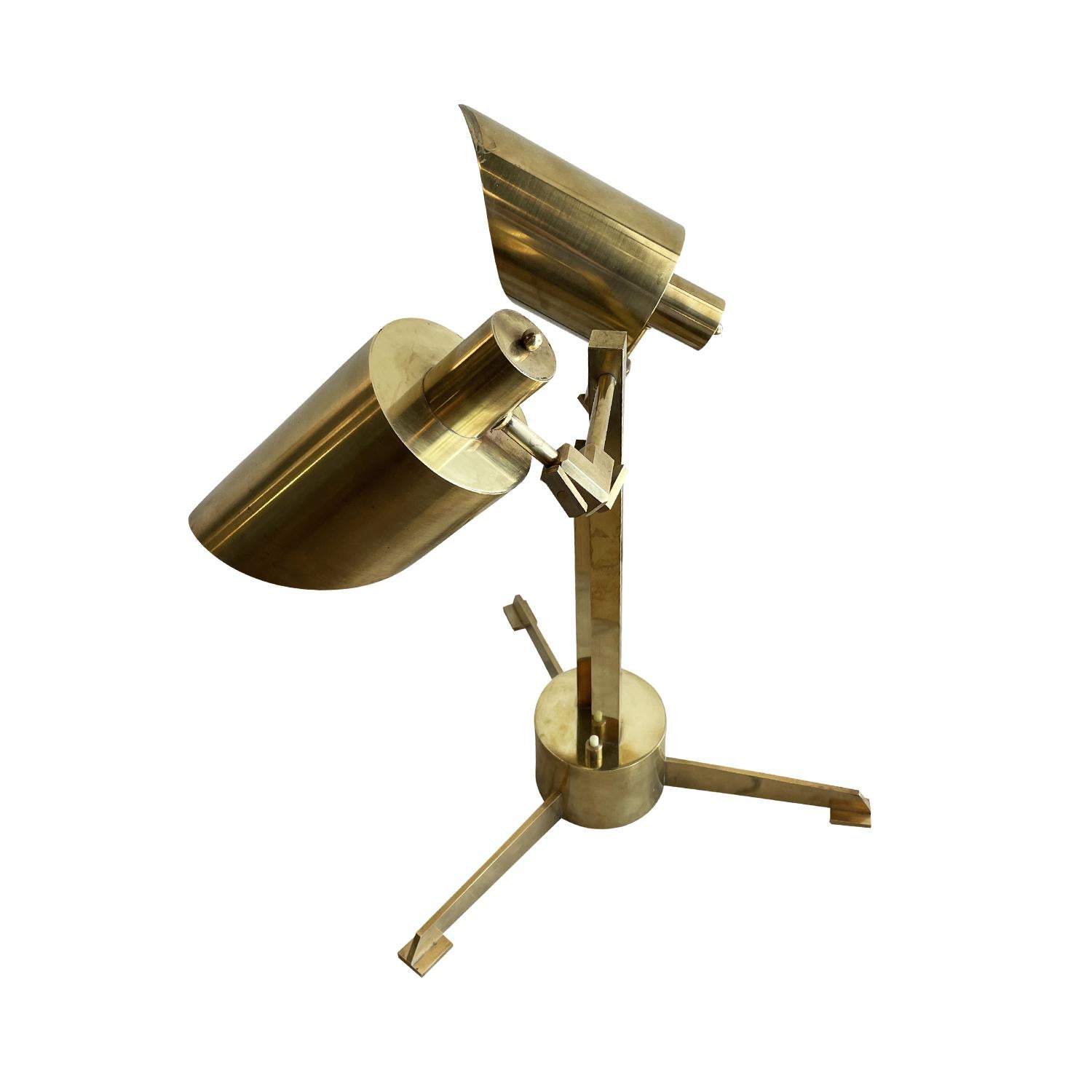 Poli Lampe de bureau cubiste allemande en laiton doré du 20ème siècle, lampe de bureau par Franz Ehrlich en vente