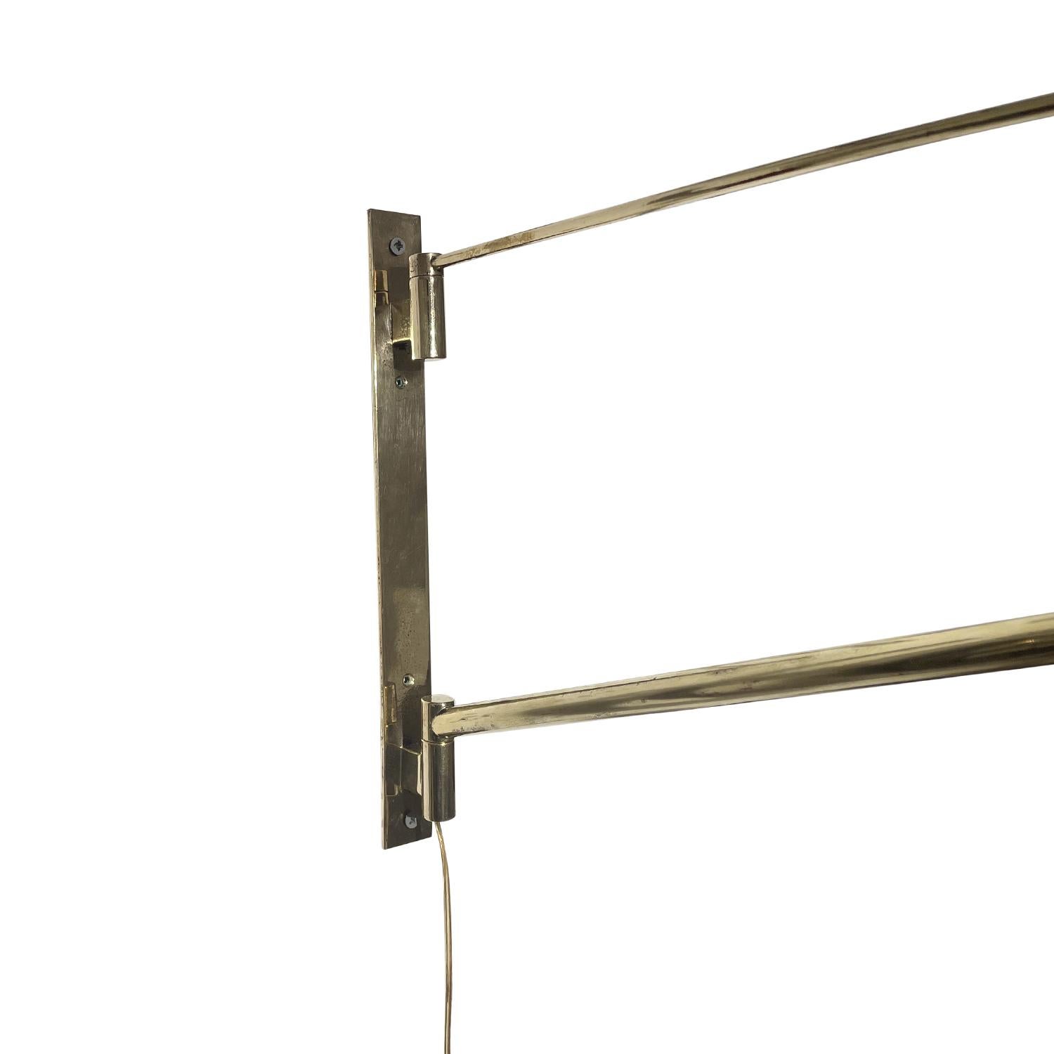 20th Century Gold Italian Brass Adjustable Reading Wall Lamp, Light by Stilnovo For Sale 9