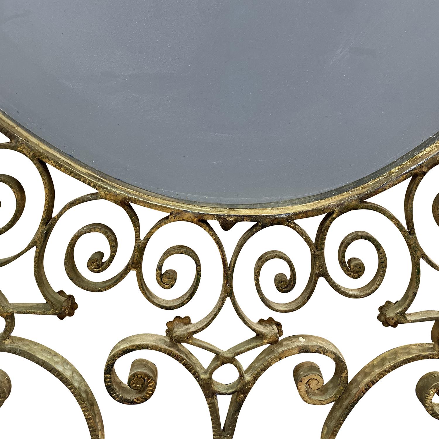 Goldfarbener italienischer Eisen-Standspiegel des 20. Jahrhunderts, Konsolentisch von Pier Luigi Colli im Angebot 6