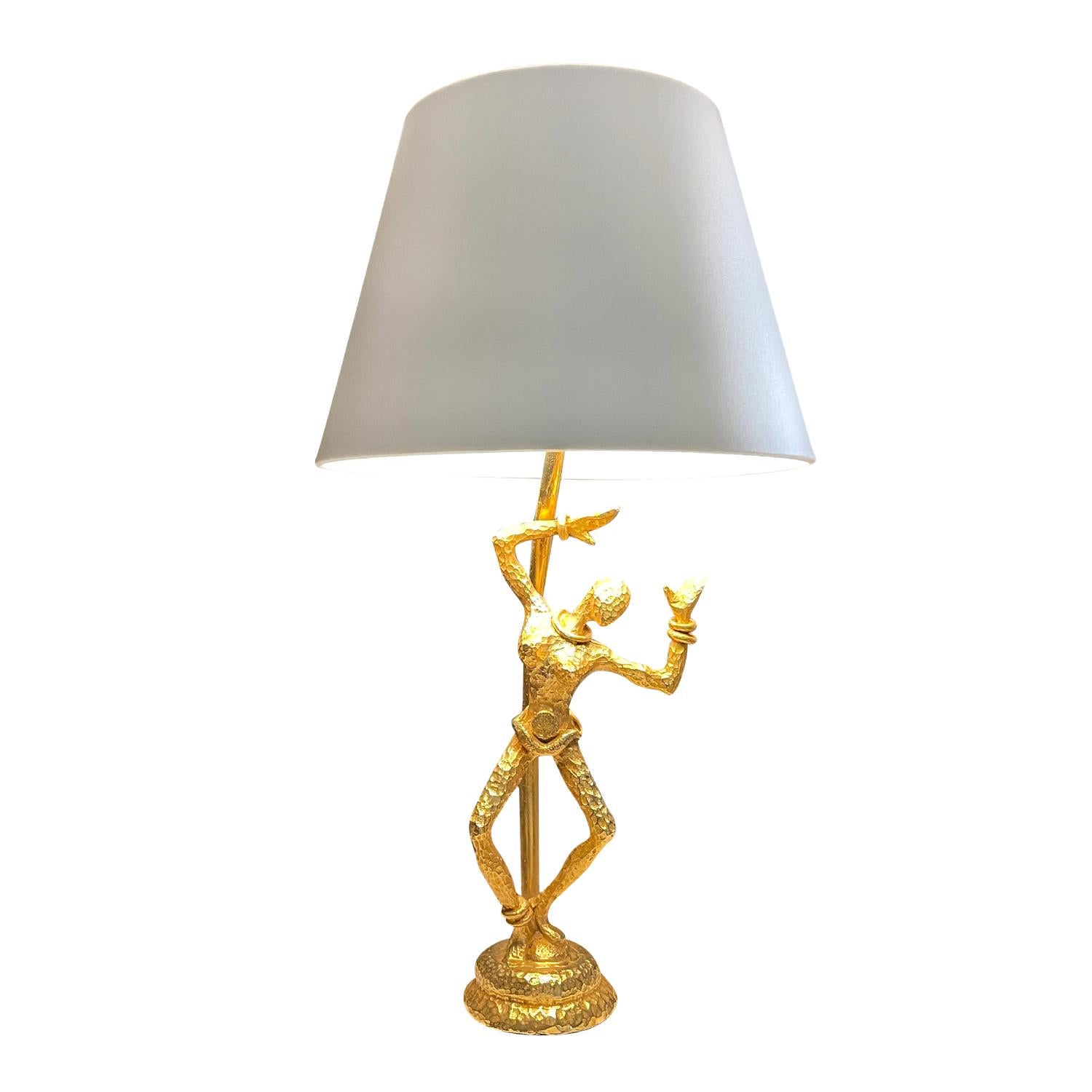 20th Century Gold Italian Single Vintage Sculptural Gilded Bronze Table Lamp In Good Condition For Sale In West Palm Beach, FL