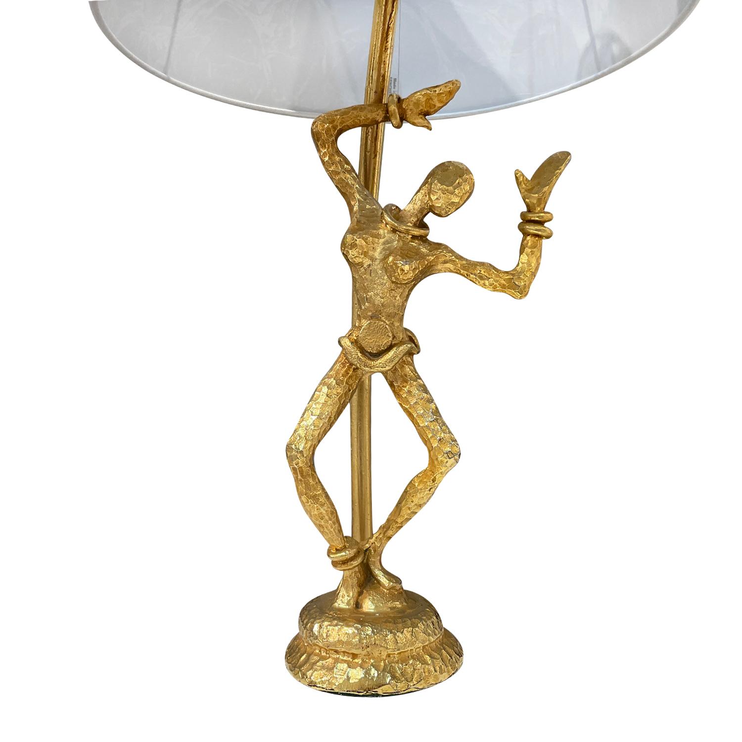 20th Century Gold Italian Single Vintage Sculptural Gilded Bronze Table Lamp For Sale 2