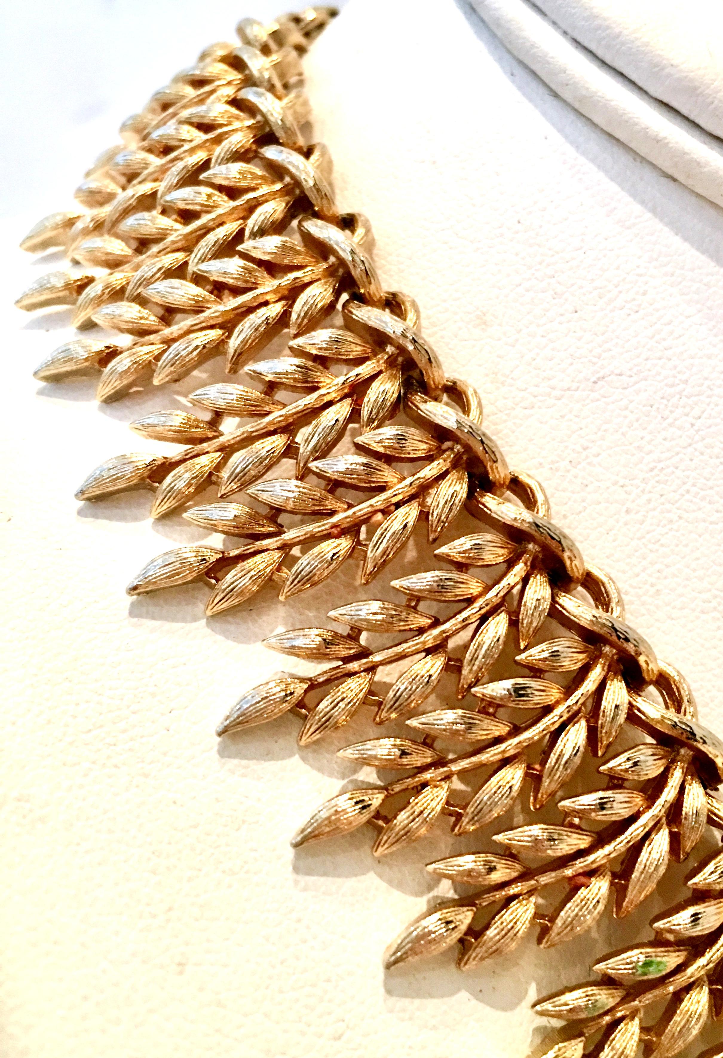 Women's or Men's 20th Century Gold Laurel Motif Necklace & Bracelet By, Lisner