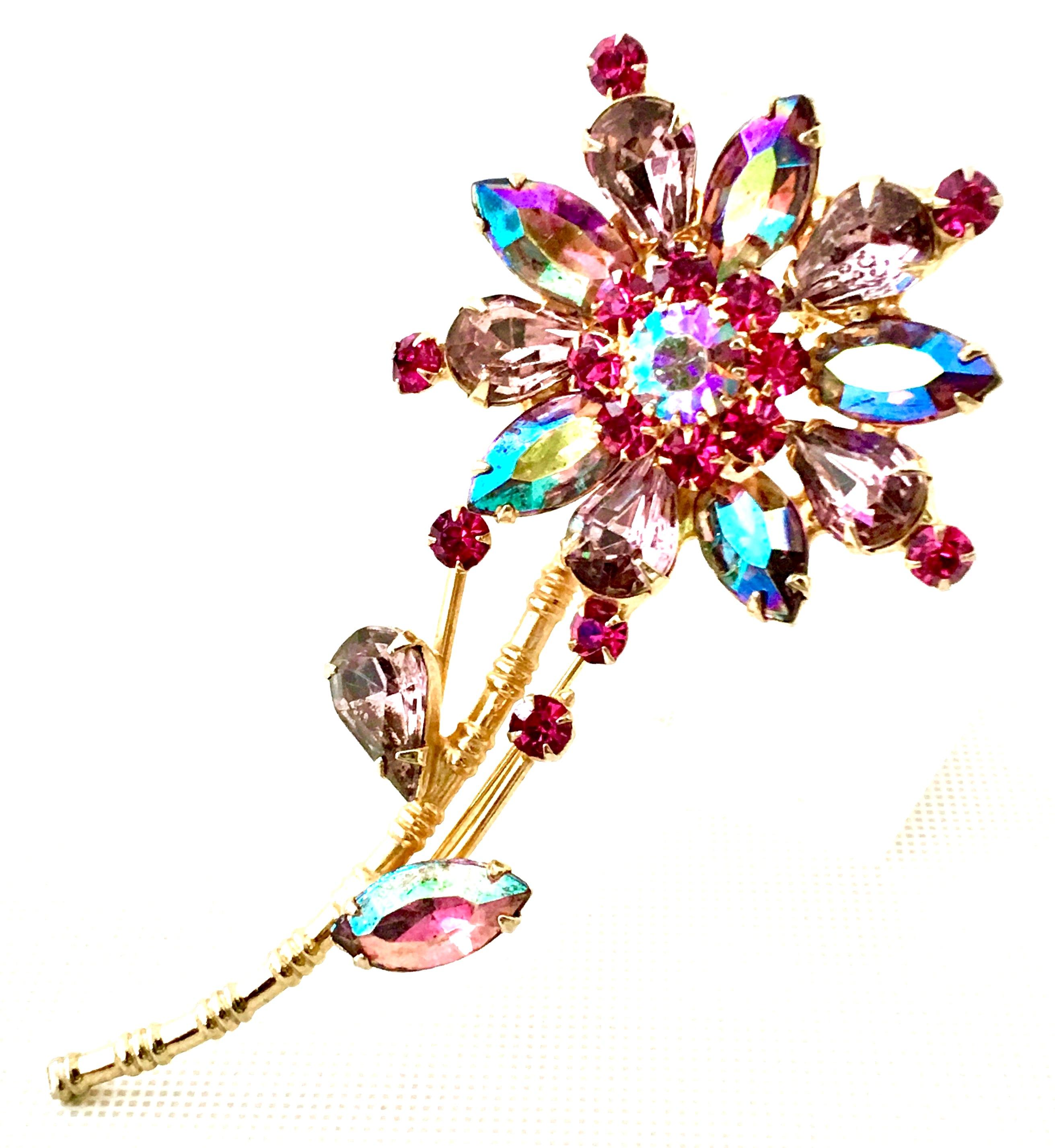 20th Century Gold Plate & Austrian Crystal Flower Brooch In Good Condition For Sale In West Palm Beach, FL