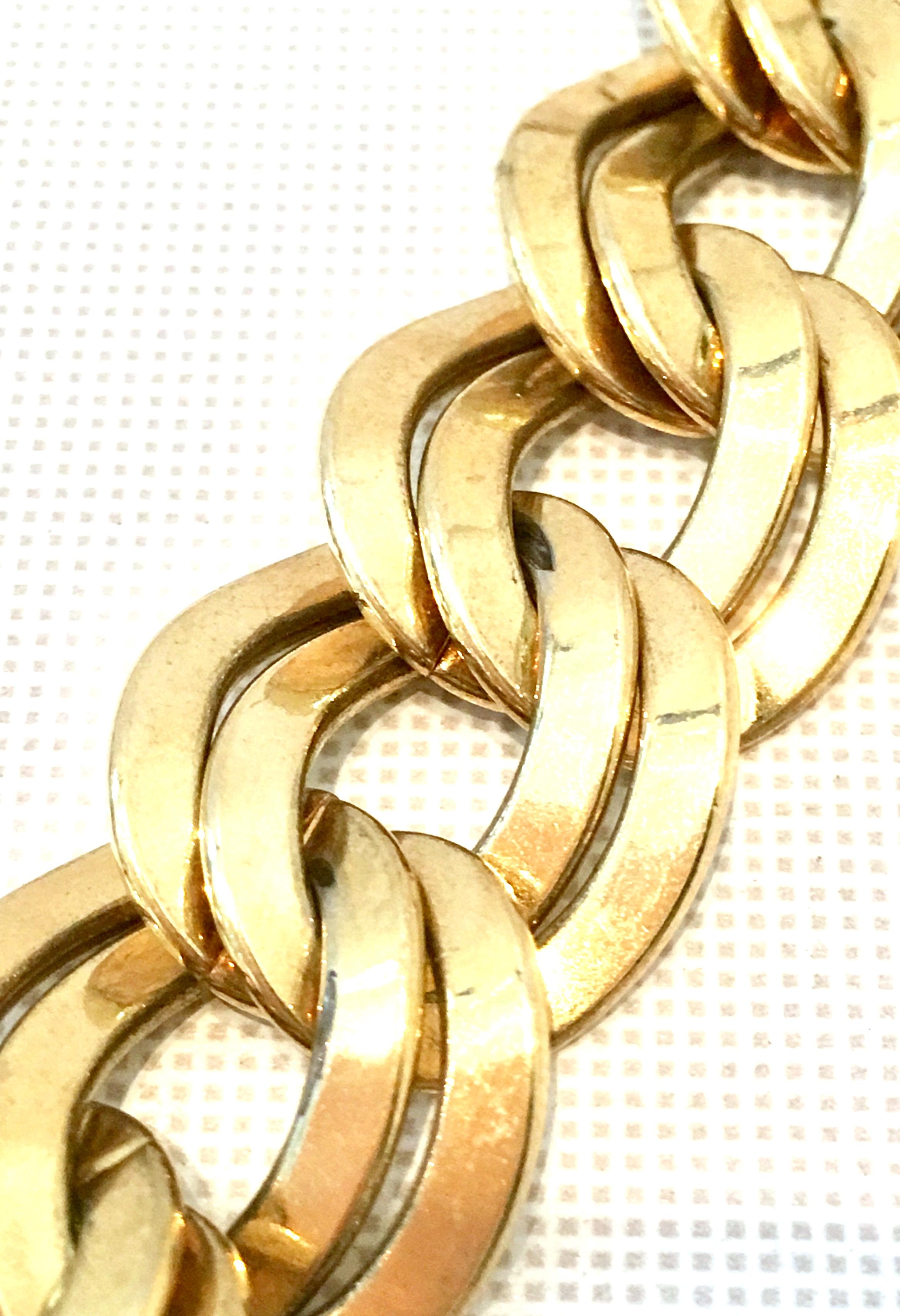 20th Century Gold Plate Double Chain Link Necklace  By Monet In Good Condition For Sale In West Palm Beach, FL