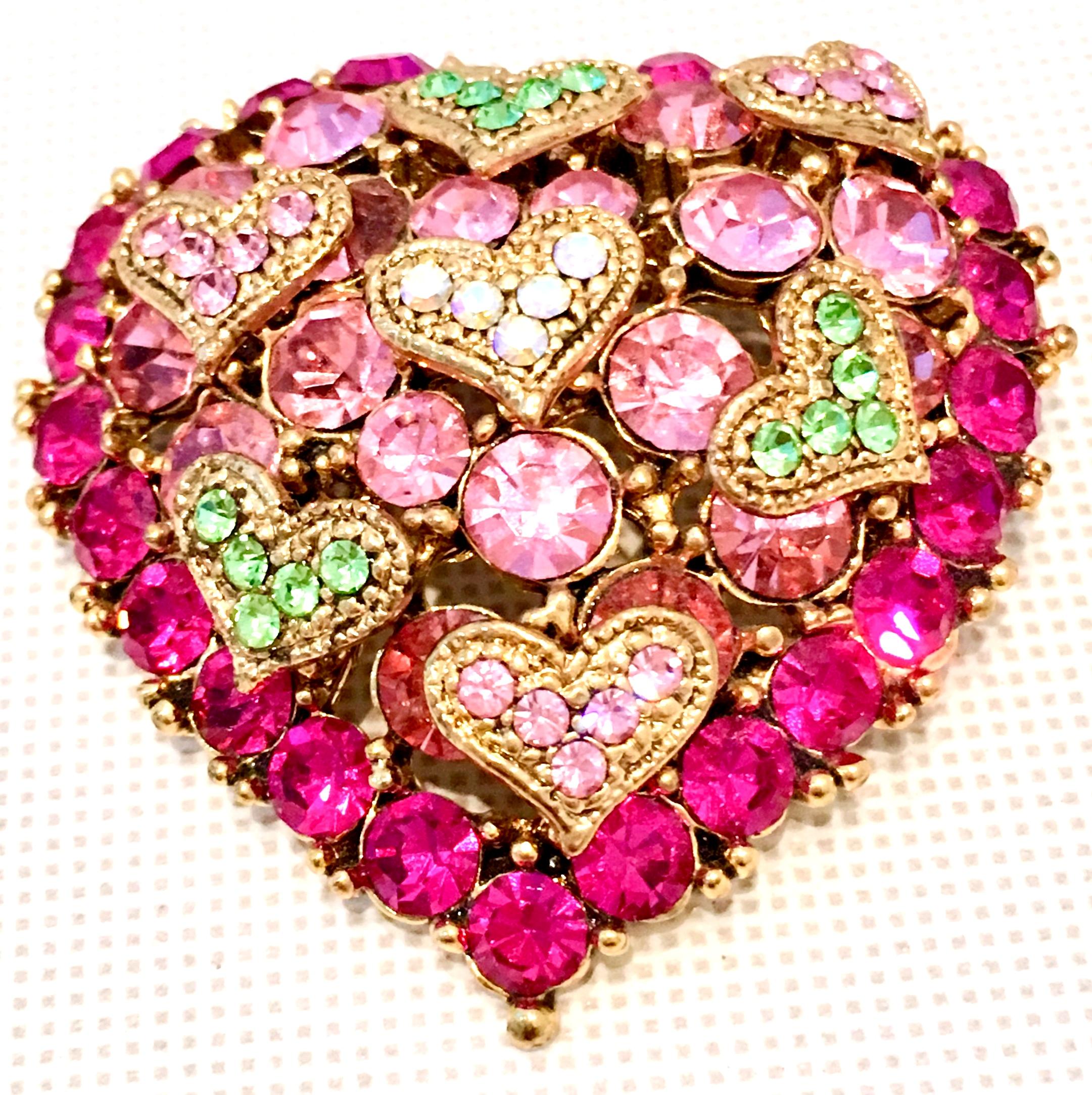 20th Century Gold & Swarovski Crystal Heart Form Brooch In Good Condition In West Palm Beach, FL