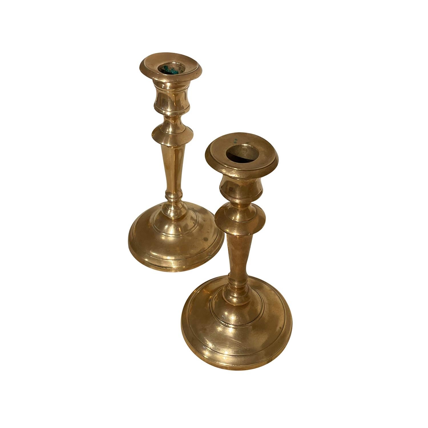 Hand-Crafted 20th Century Gold Swedish Gustavian Pair of Bronze Candle Holders by Skultuna For Sale
