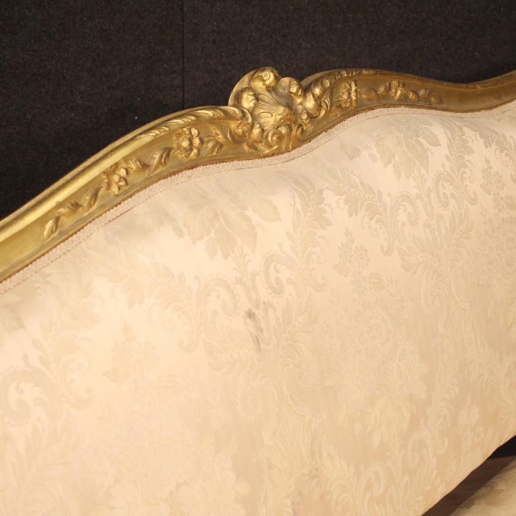 Französisches Sofa aus Goldholz und Stoff im Louis-XV-Stil des 20. Jahrhunderts, 1920 (Louis XV.) im Angebot