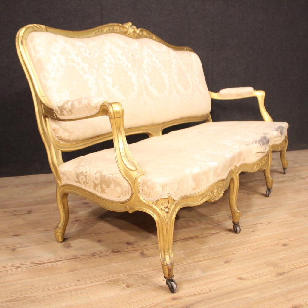 Französisches Sofa aus Goldholz und Stoff im Louis-XV-Stil des 20. Jahrhunderts, 1920 (Vergoldet) im Angebot