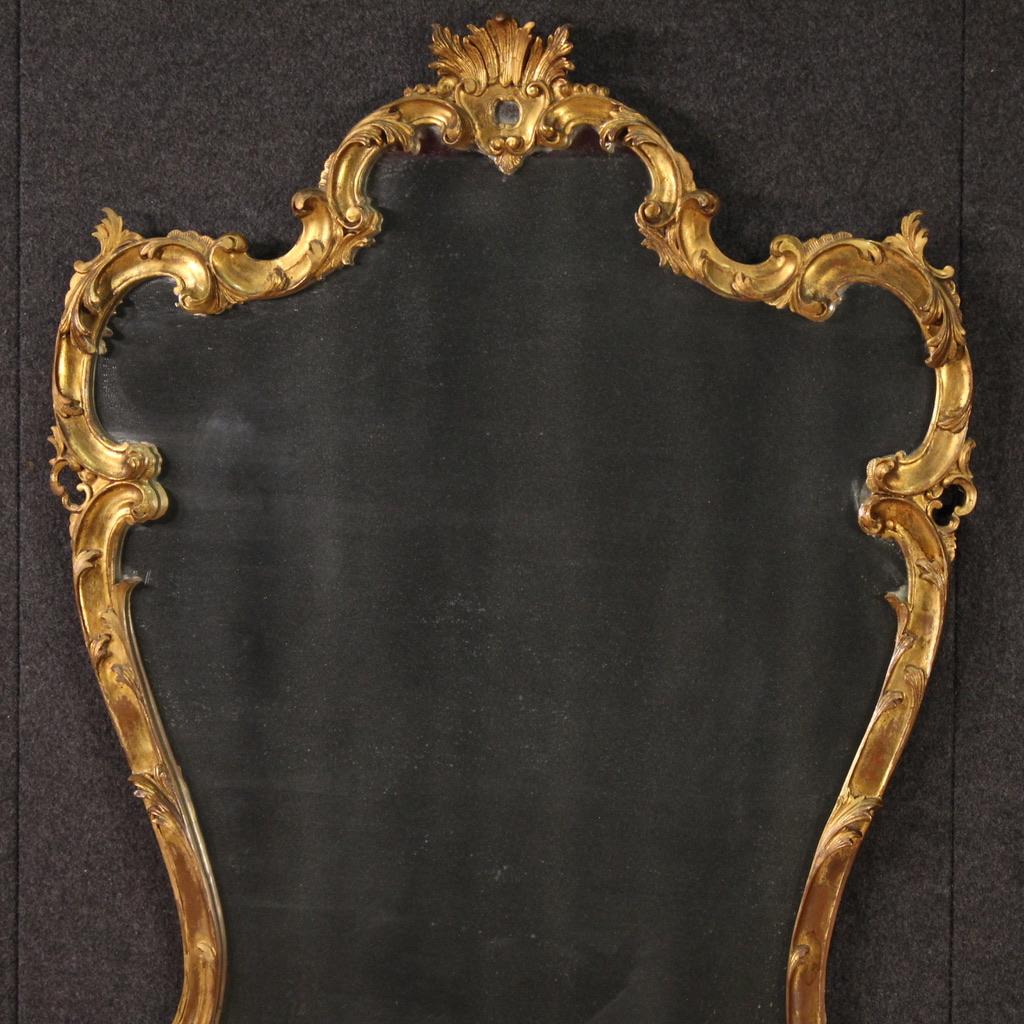 italienischer Gold-Holz-Spiegel des 20. Jahrhunderts, 1960 (Italian) im Angebot