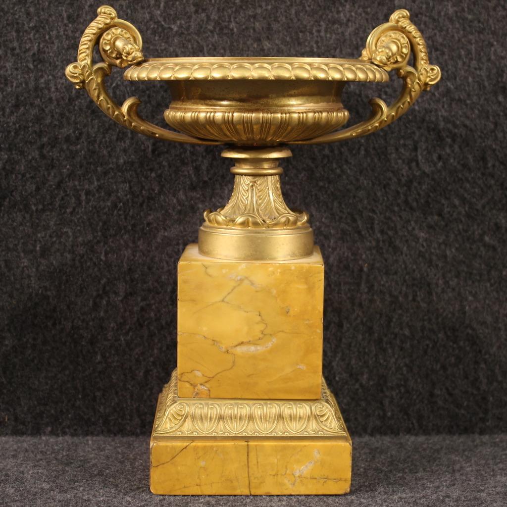 20th Century Golden Bronze and Yellow Marble Italian Centerpieces, 1930s In Good Condition For Sale In Vicoforte, Piedmont