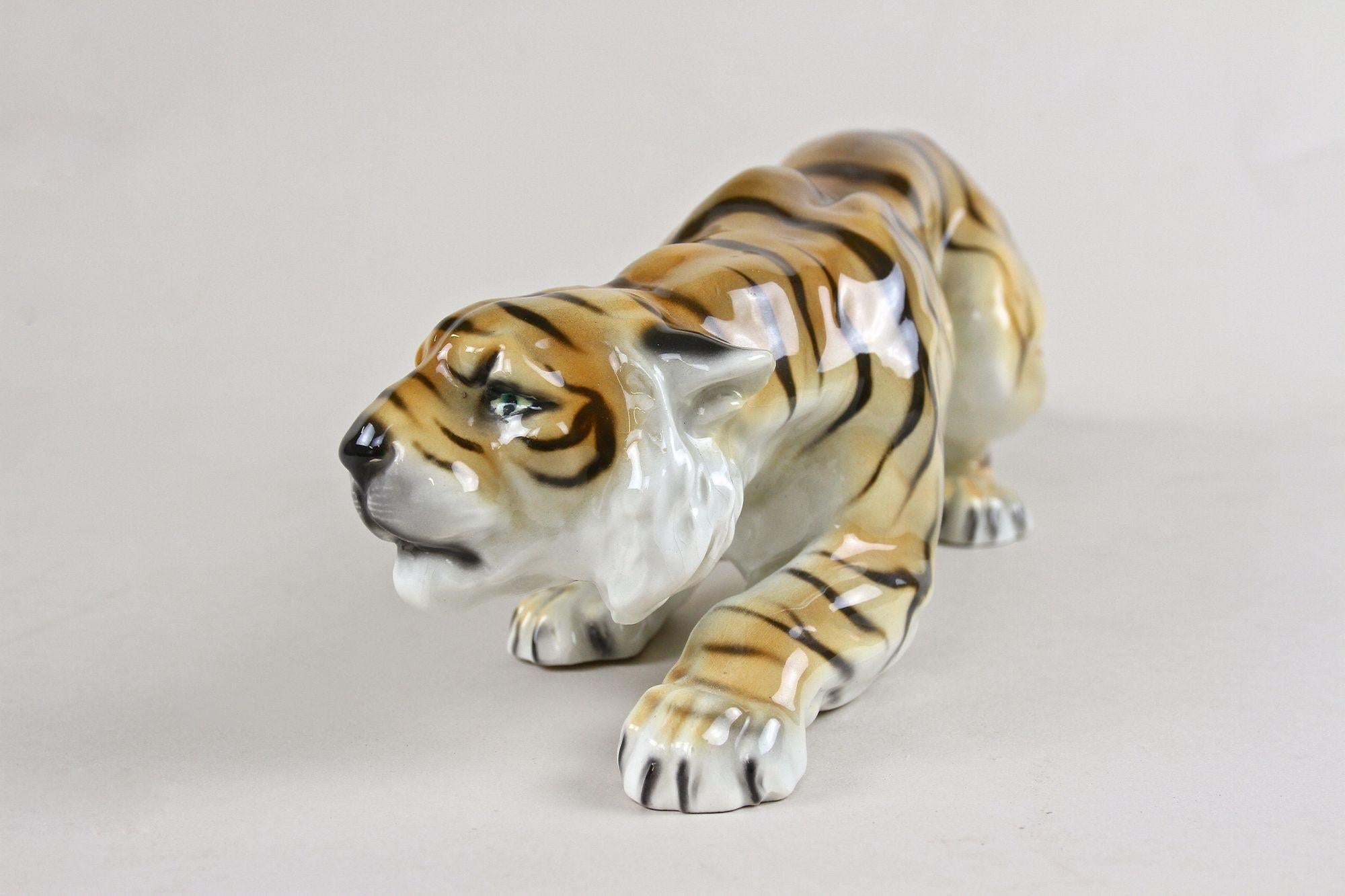 20th Century Goldscheider Ceramic Tiger Figurine, Hallmarked, Germany, Ca. 1920 5