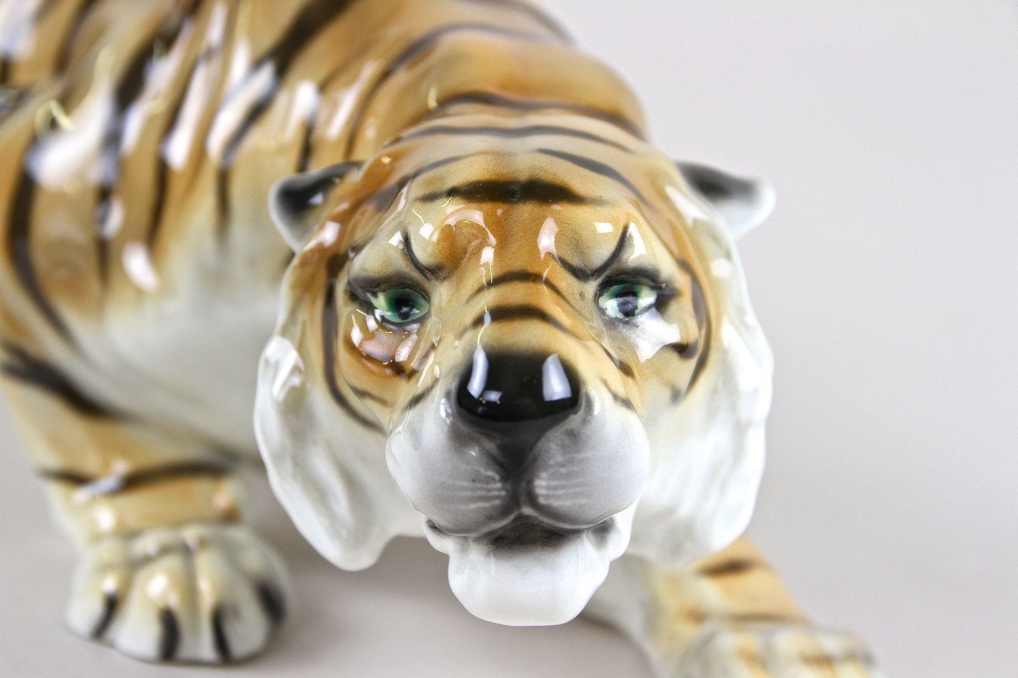 20th Century Goldscheider Ceramic Tiger Figurine, Hallmarked, Germany, Ca. 1920 8