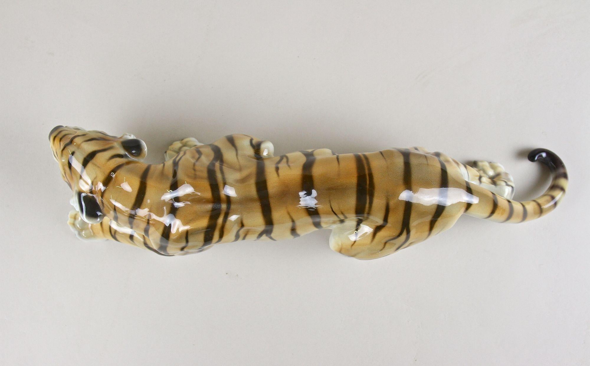 20th Century Goldscheider Ceramic Tiger Figurine, Hallmarked, Germany, Ca. 1920 2