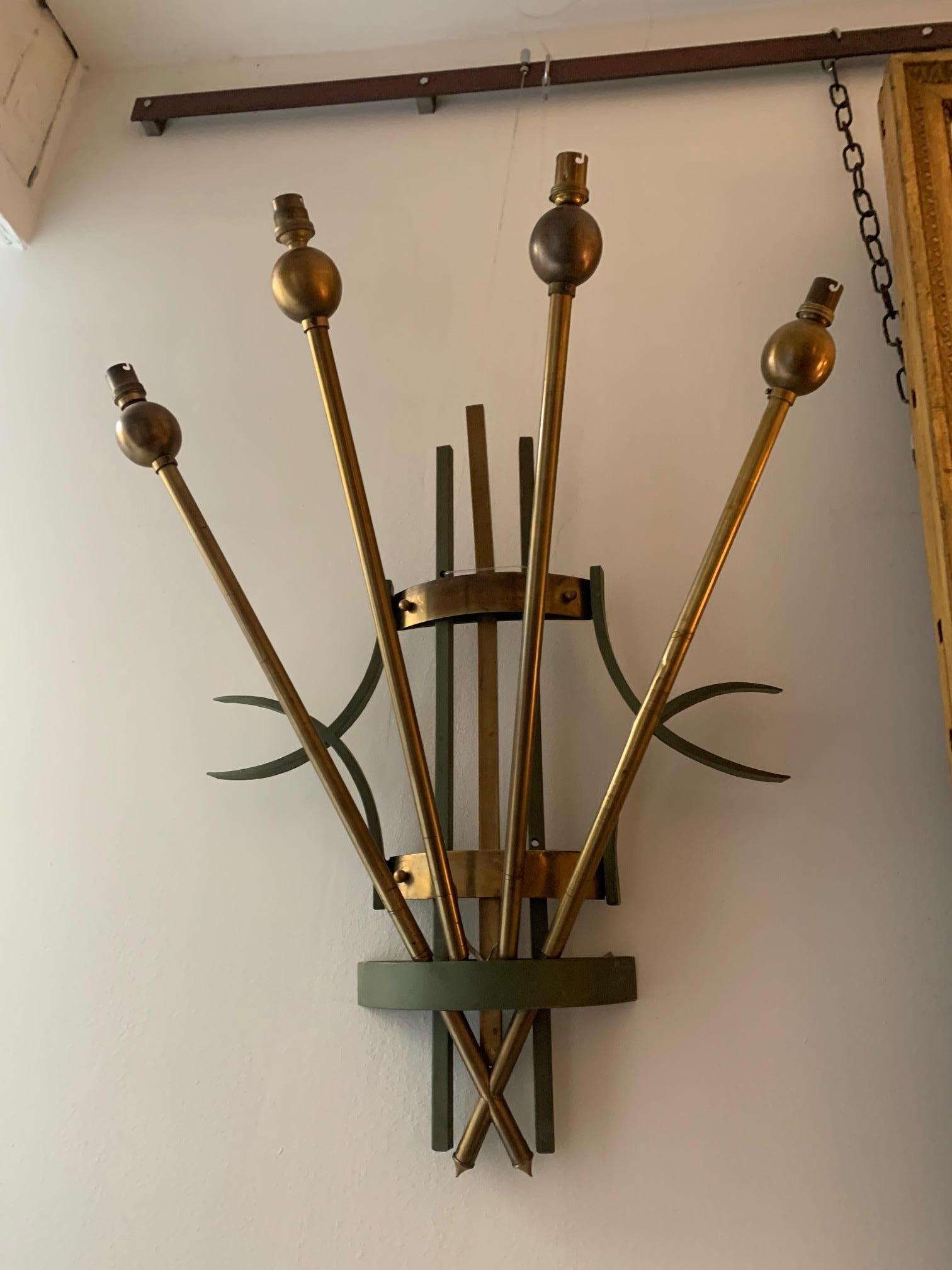 20th Century Great Pair of Art Deco Wall Sconces For Sale 1