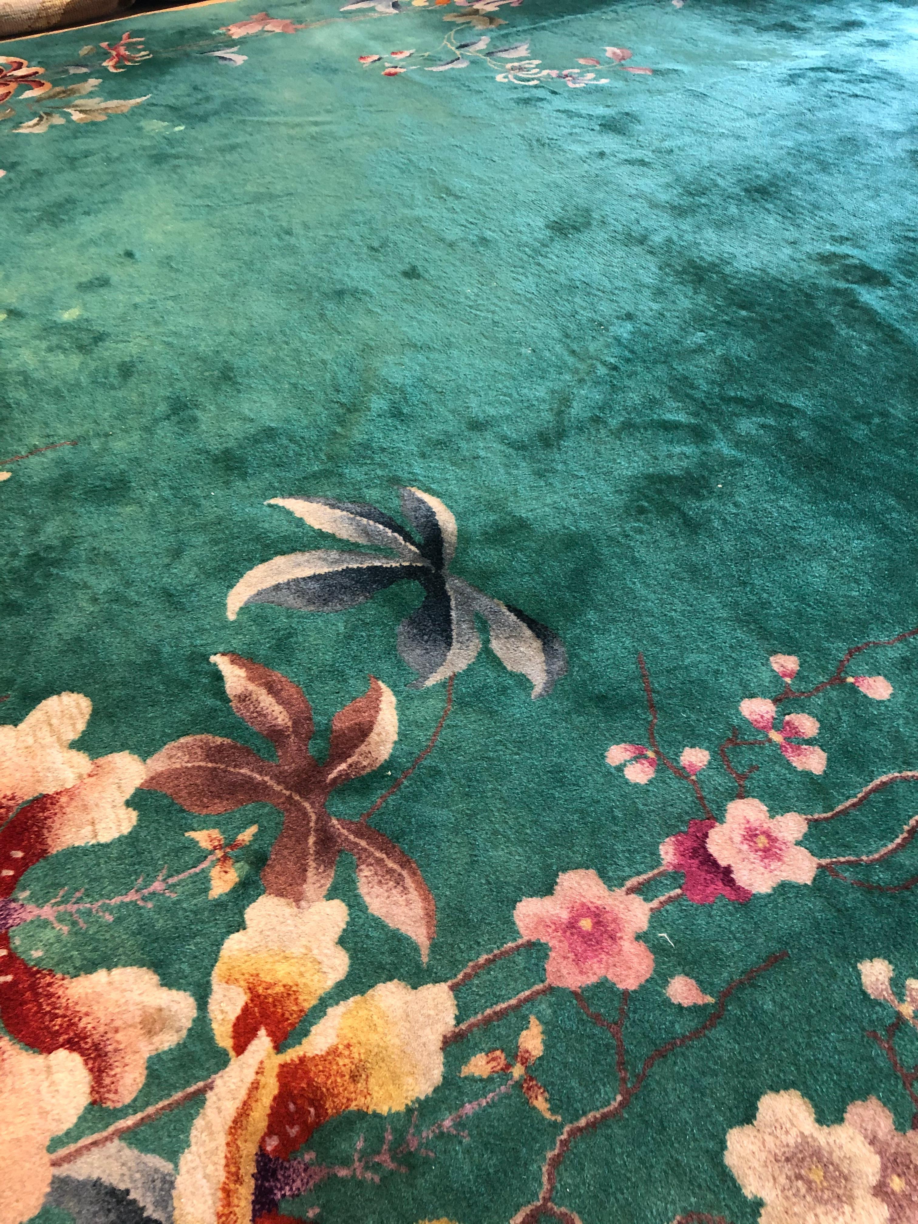 Hand-Knotted 20th Century Green and Flowers Chinese Art Deco Nichols in Wool Rug, 1920-1940