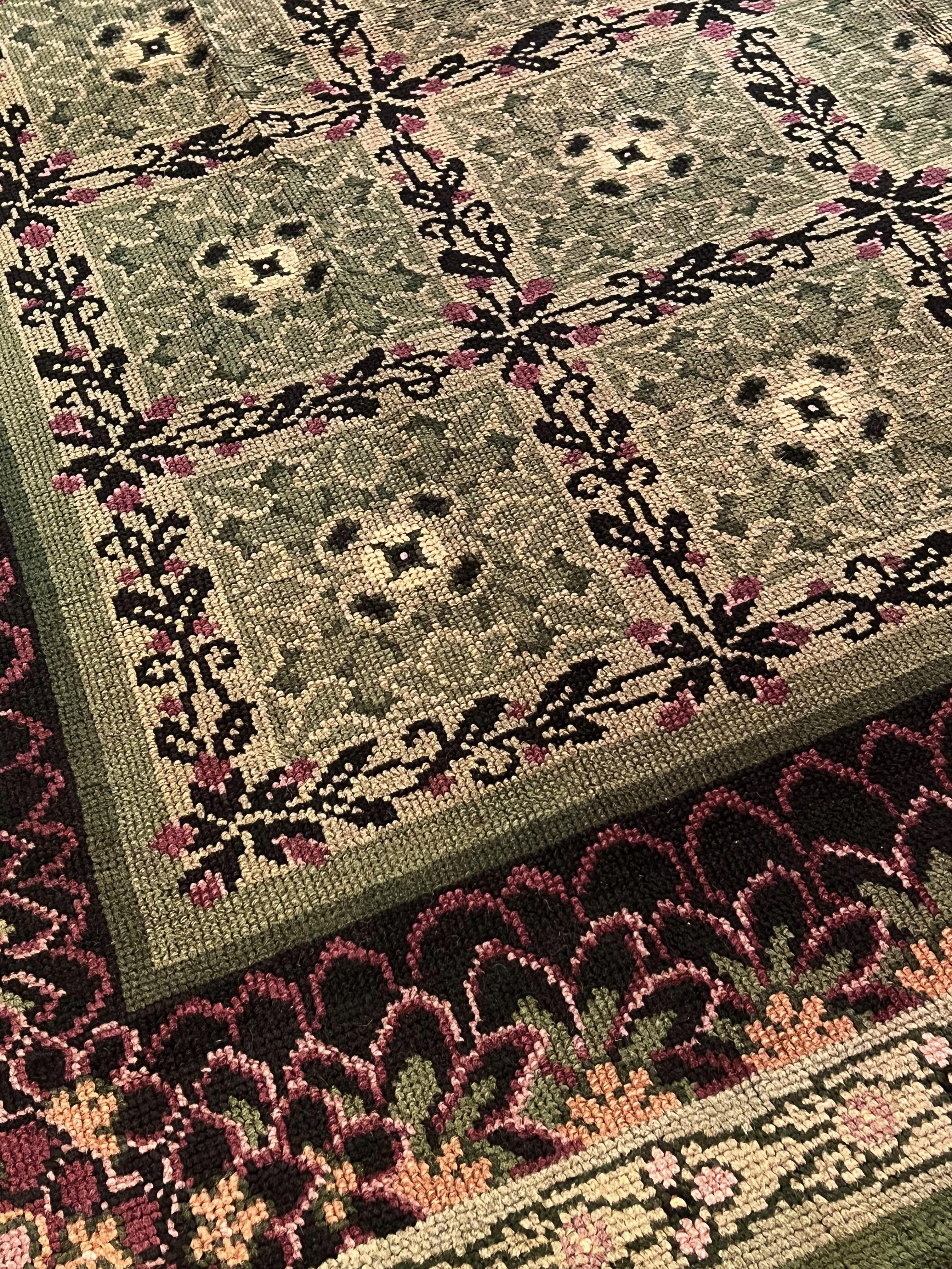 Wool 20th Century Green and Purple Austrian Savoneire, ca 1920 For Sale