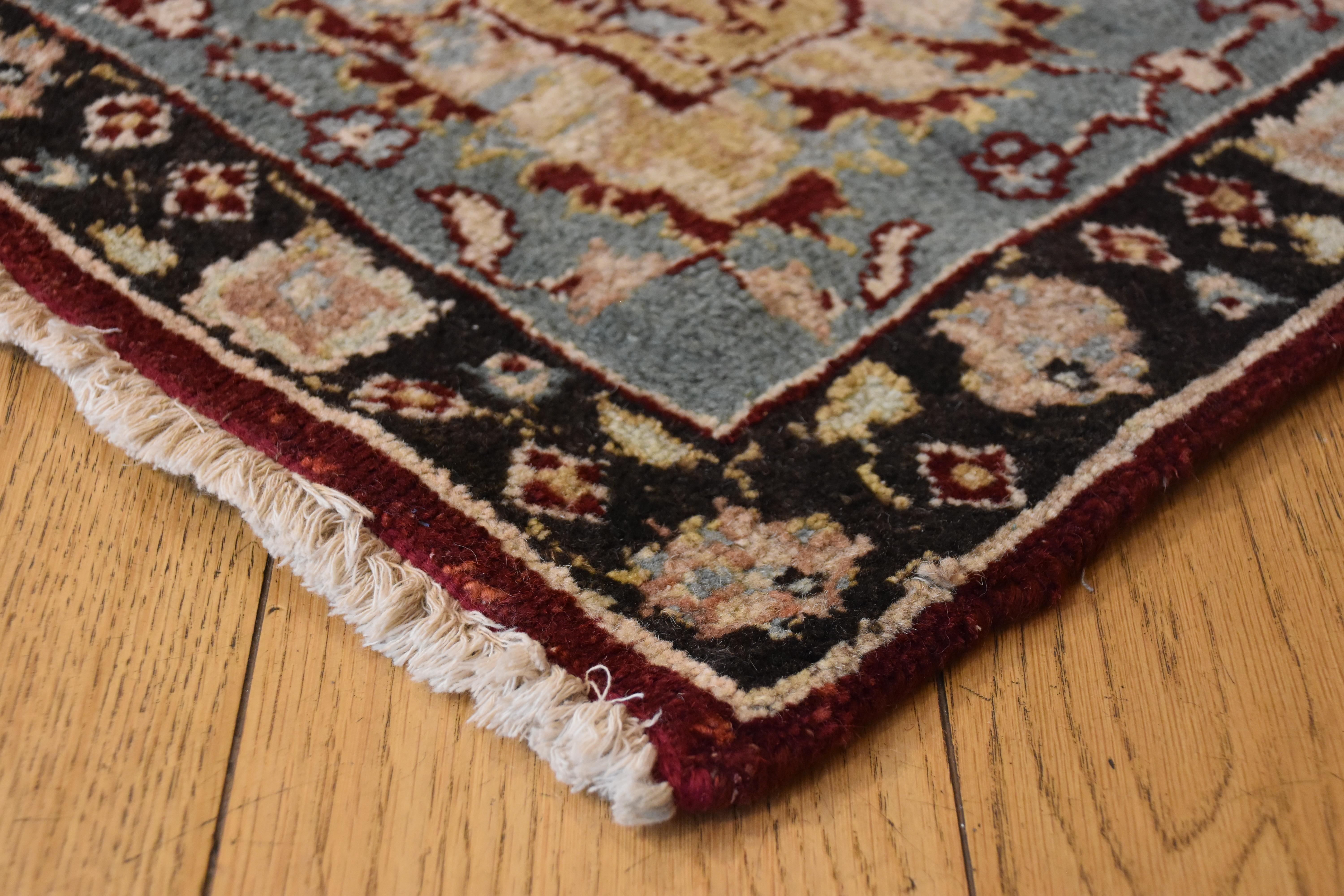 20th Century Green and Ruby Red in Wool Floreal Agra Indian Rug, circa 1900s For Sale 9