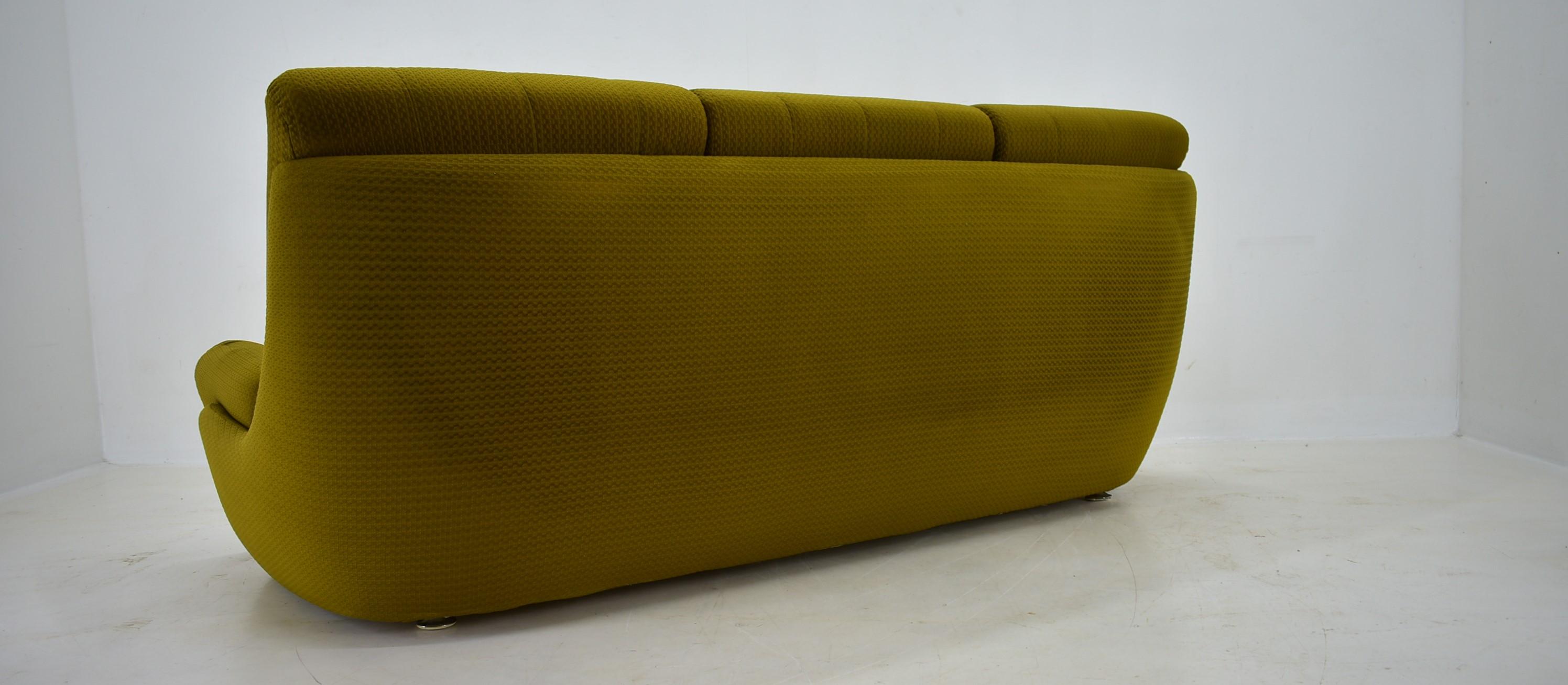 20th Century , Green  Atlantis Three seats Sofa, 1960s 1