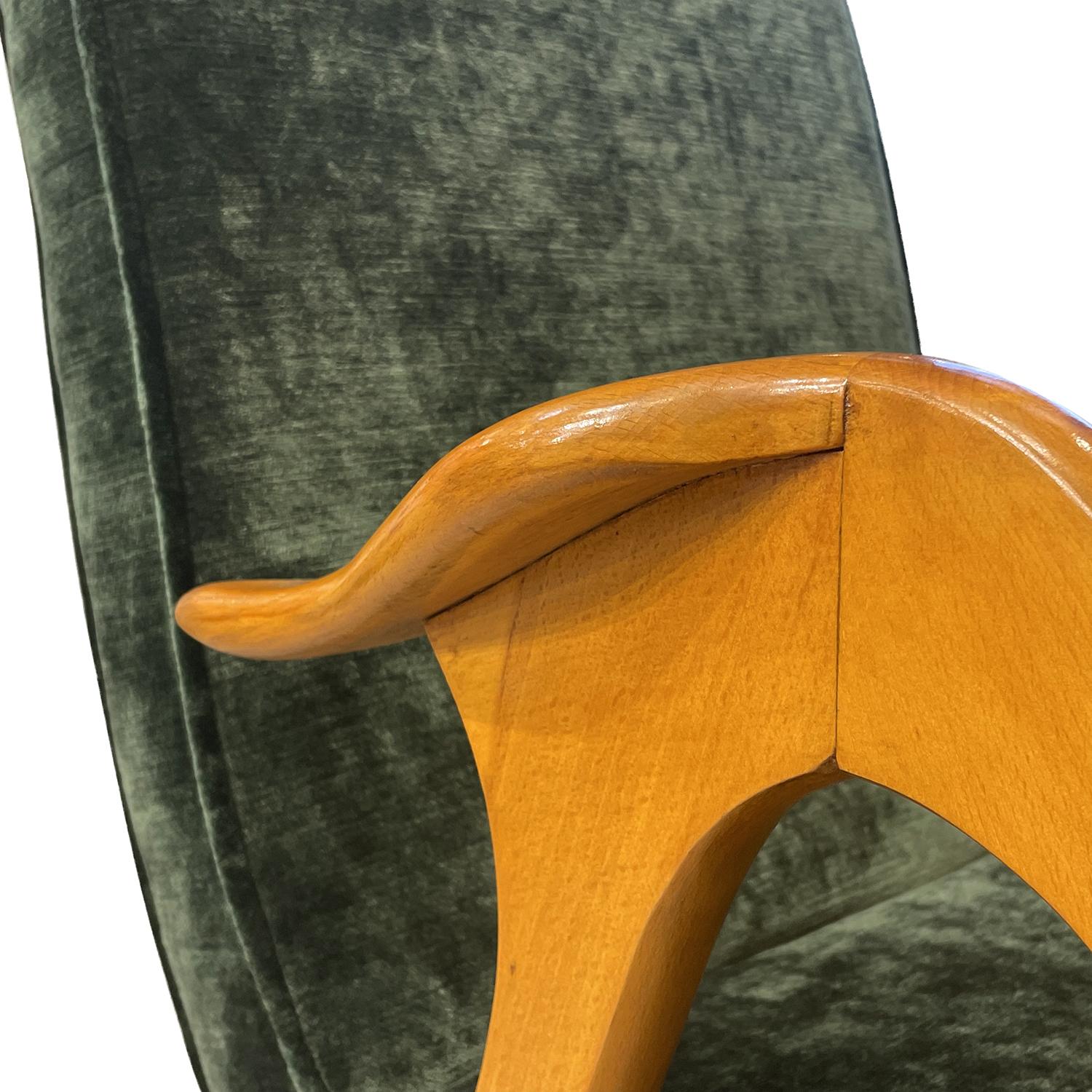 20th Century Green Italian Pair of Beechwood Lounge Chairs by Malatesta & Masson For Sale 3