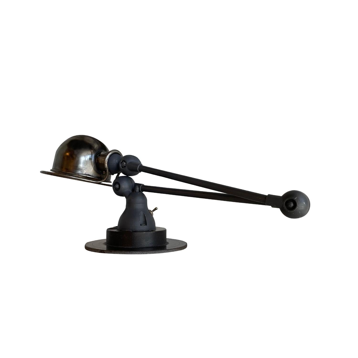 Hand-Crafted 20th Century Grey-Black French Jielde Metal Desk Lamp by Jean Louis Domecq For Sale