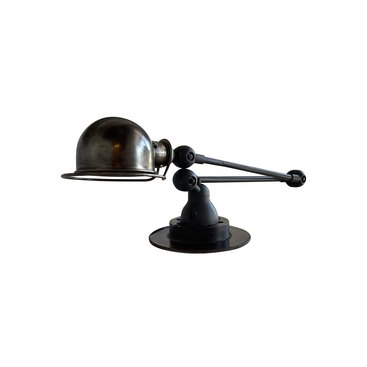 20th Century Grey-Black French Jielde Metal Desk Lamp by Jean Louis Domecq In Good Condition For Sale In West Palm Beach, FL