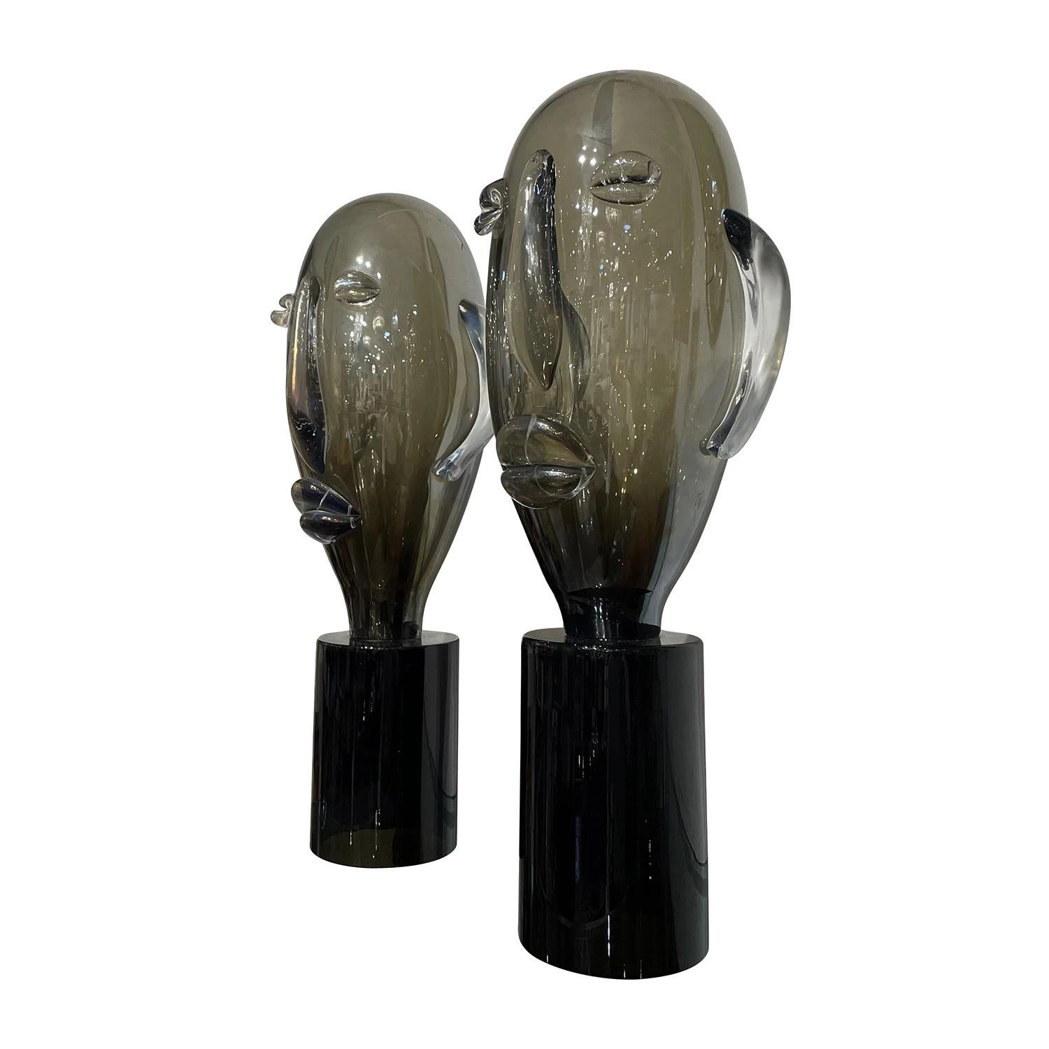 Mid-Century Modern 20th Century Grey-Black Italian Pair of Smoked Murano Glass Sculpture Heads For Sale