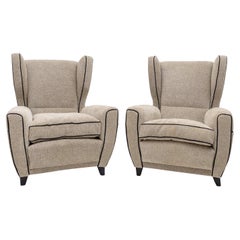 20th Century Grey Italian Pair of Lounge, Wingback Chairs by Melchiorre Bega
