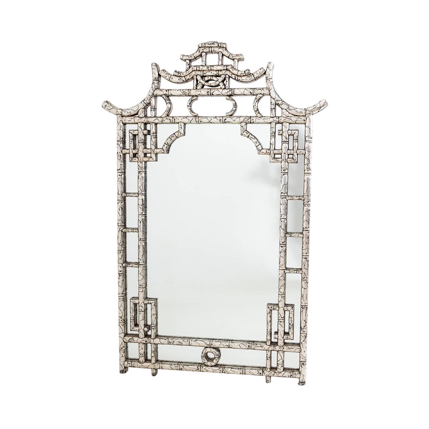 A light-grey, white vintage Mid-Century modern Italian rectangular wall mirror made of hand crafted painted faux bamboo with its original mirror glass, in good condition. The detailed wall décor piece is enhanced by wood art. Wear consistent with