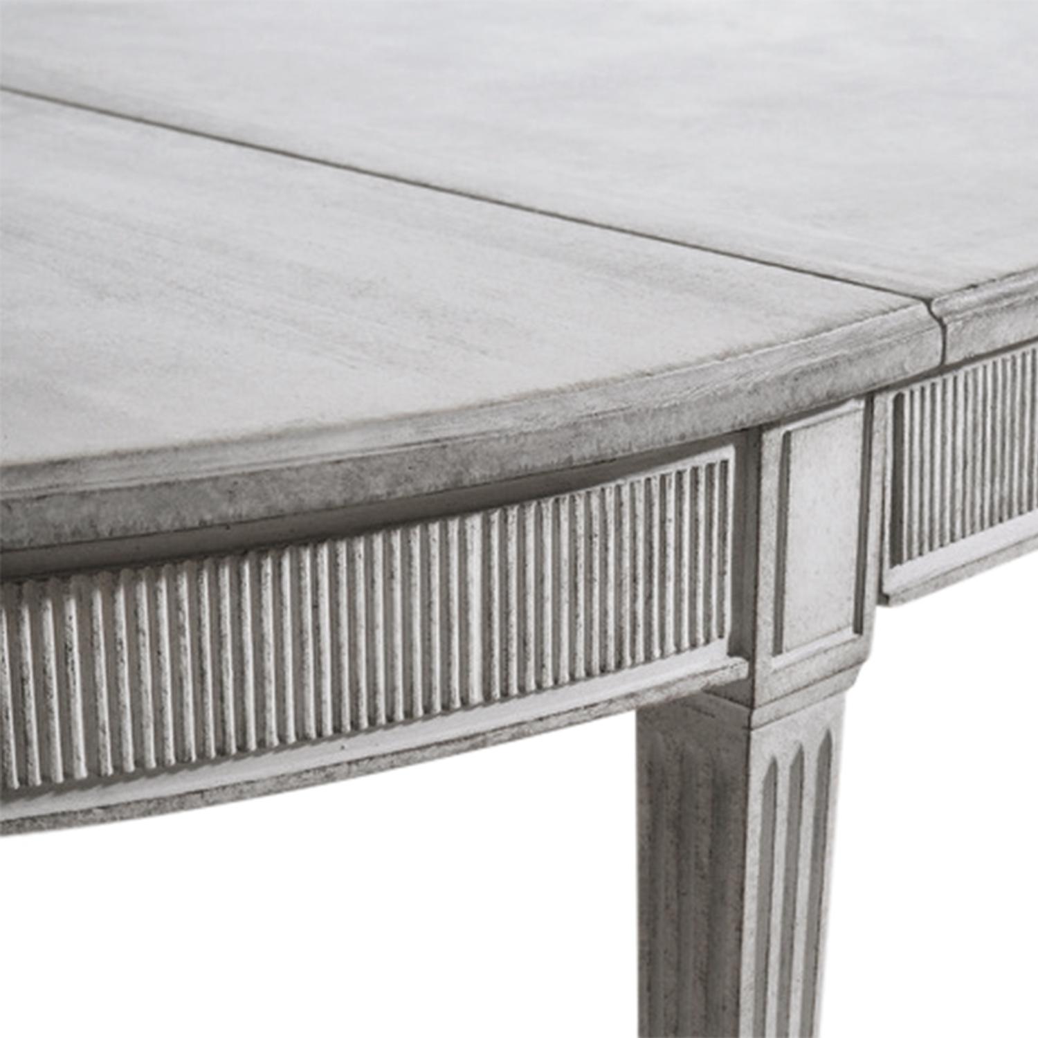 20th Century Grey Swedish Gustavian, Scandinavian Pine Extendable Dining Table For Sale 3