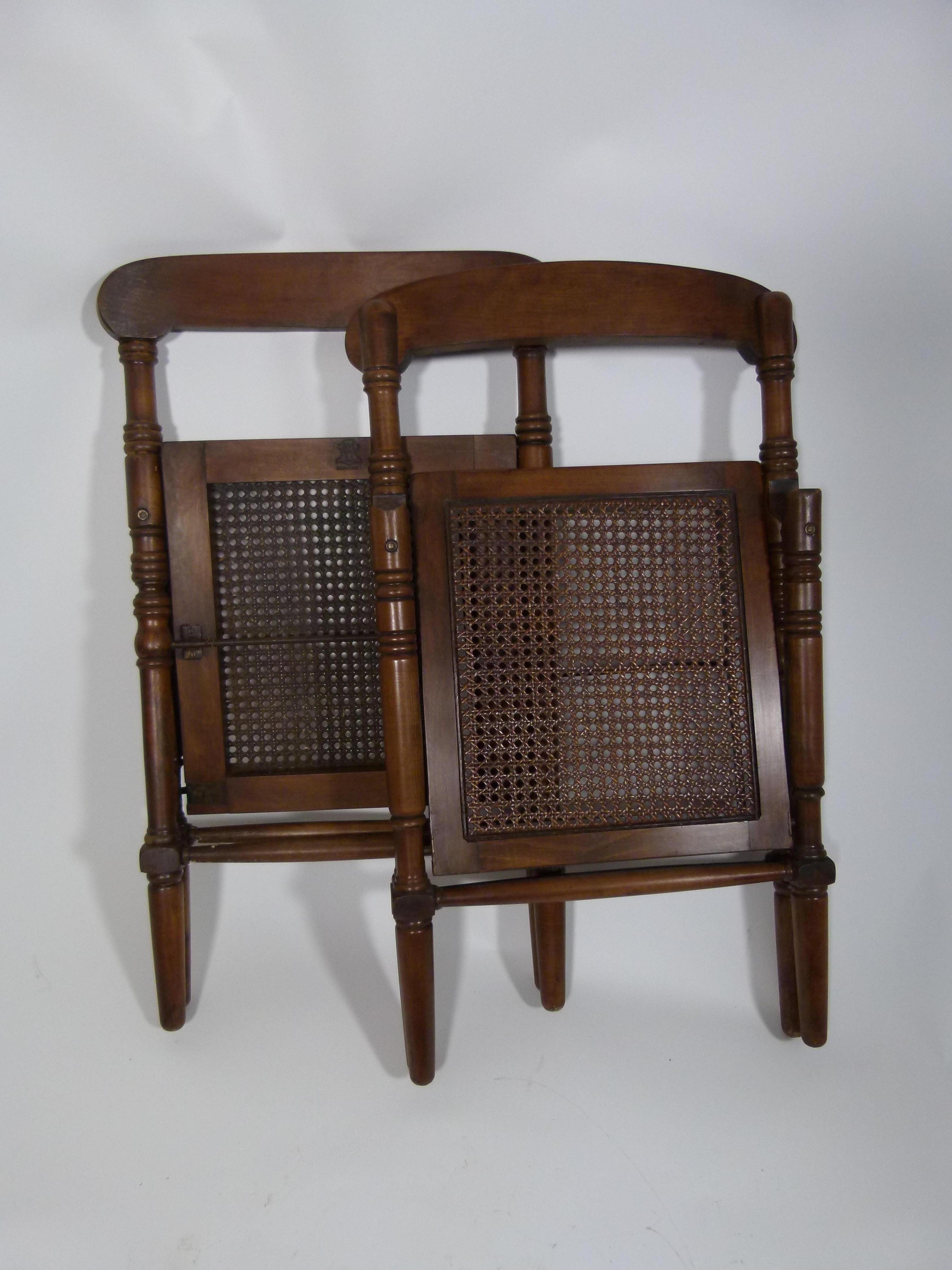 20th Century Gridded Seat Spanish Folding Chair 10