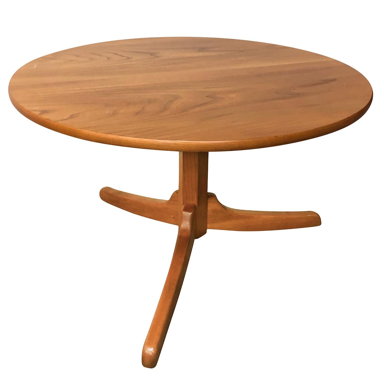 Hand-Carved 20th Century Swedish Vintage Gueridon Table, Maplewood Side Table by Josef Frank For Sale