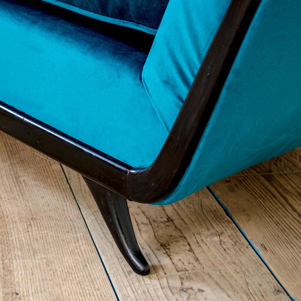 Milieu du XXe siècle 20e siècle, Guglielmo Ulrich Canapé en velours bleu 1950